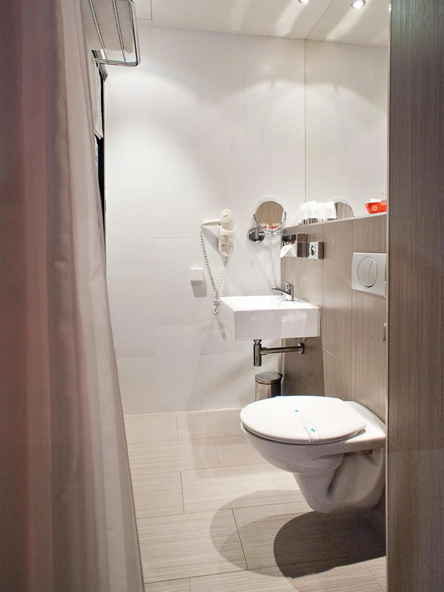 Bathroom in Hotel PurPur