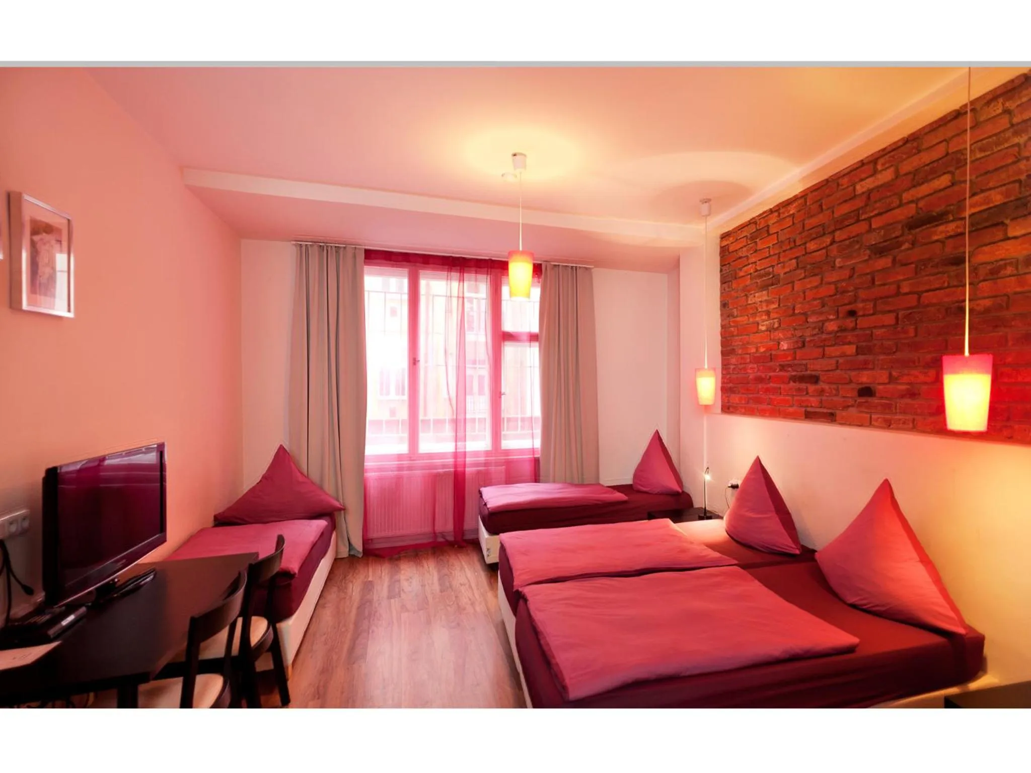 Photo of the whole room in Hotel PurPur