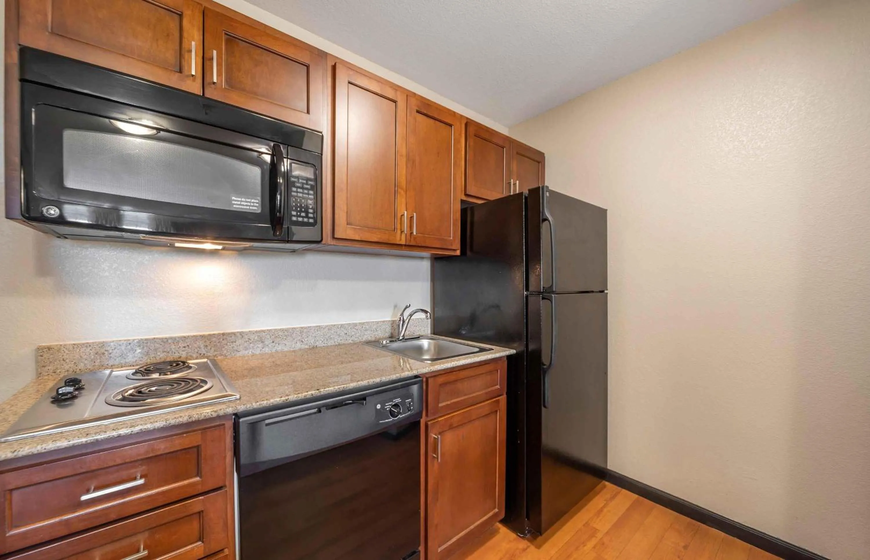 Kitchen or kitchenette in Extended Stay America Suites - Lawton - Fort Sill