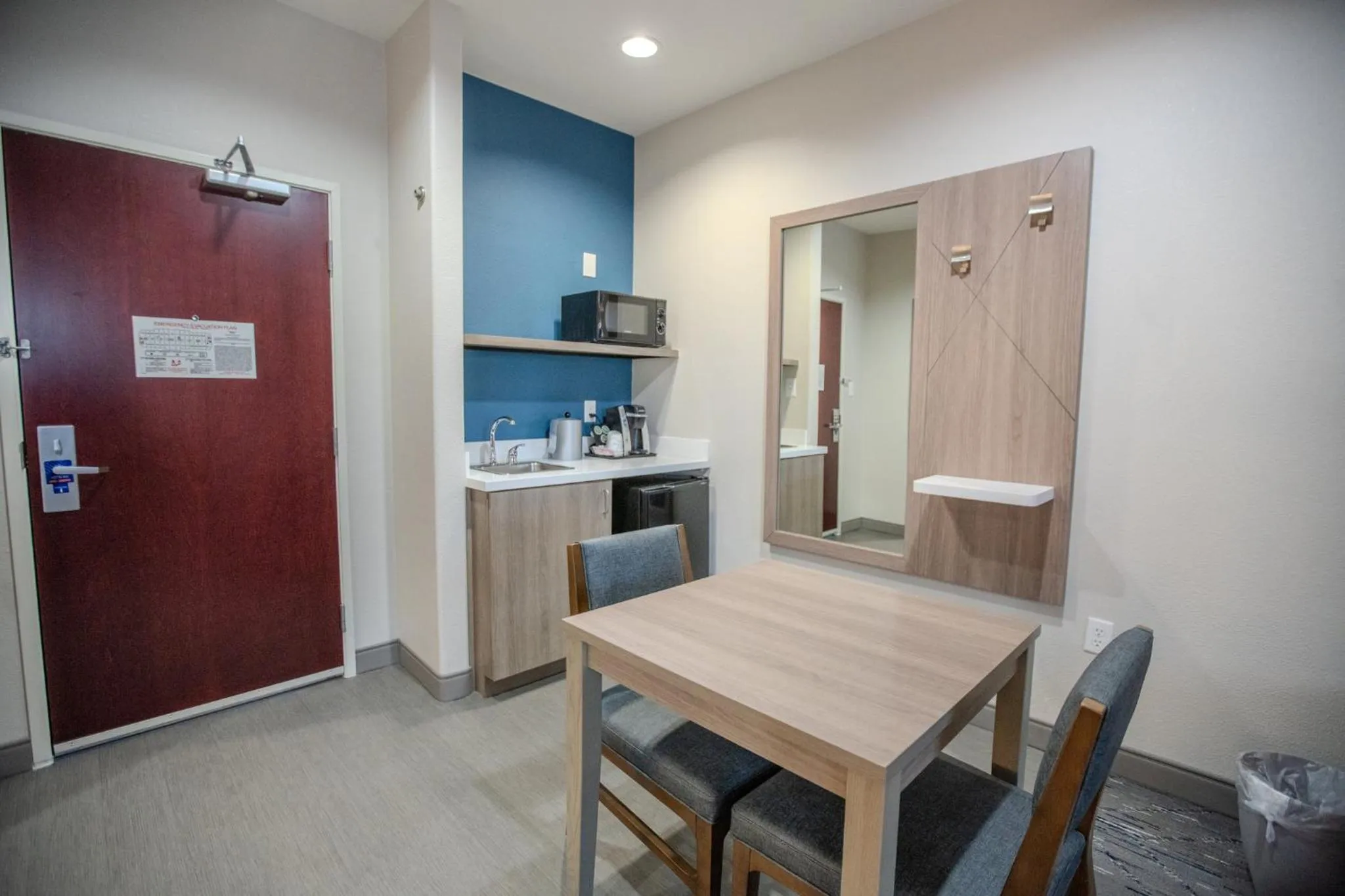 Photo of the whole room in Holiday Inn Express & Suites Cleveland by IHG