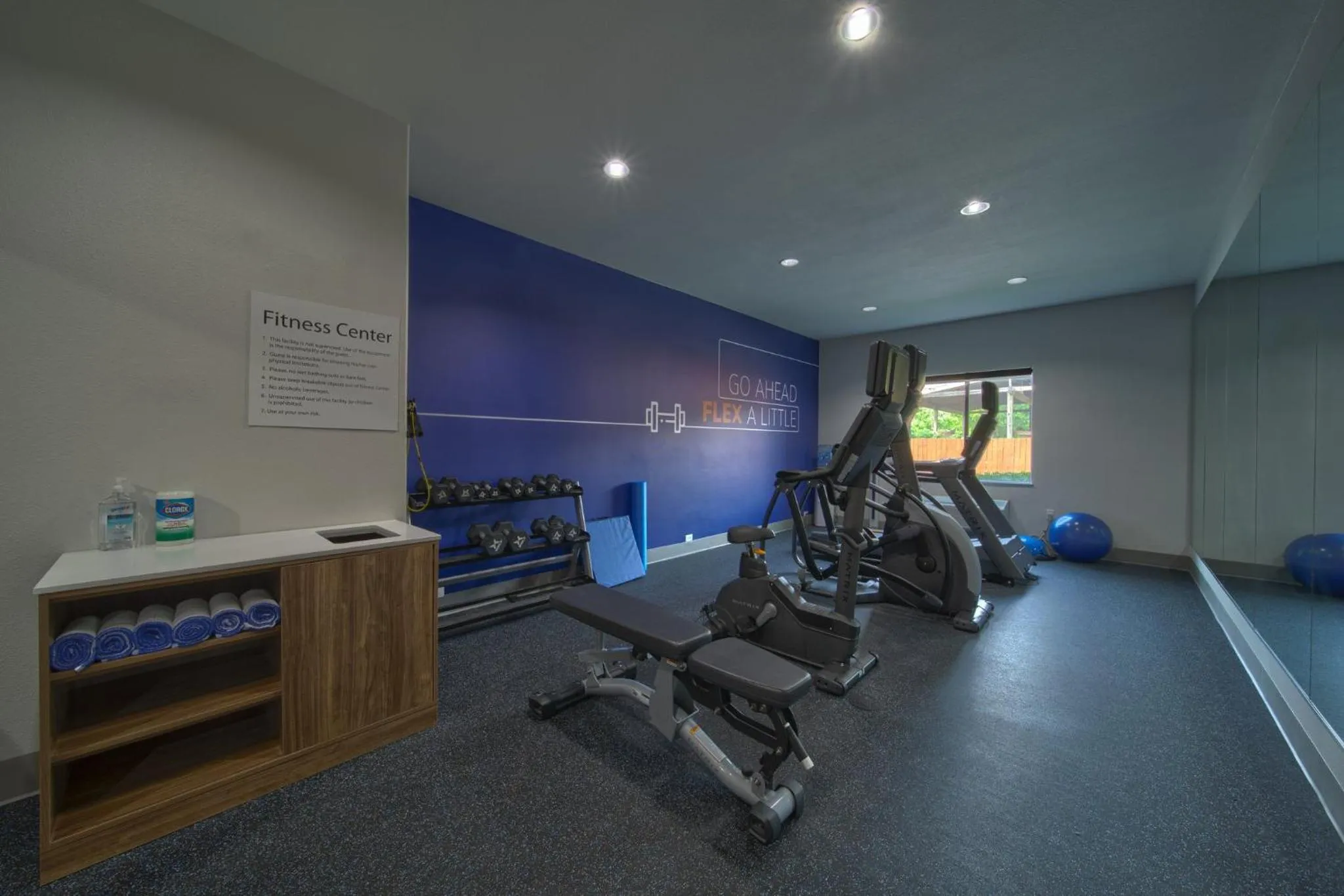 Spa and wellness centre/facilities in Holiday Inn Express & Suites Cleveland by IHG