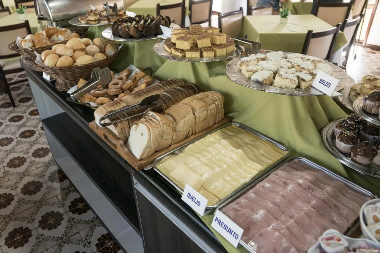 Restaurant/places to eat in Ravena Cassino Hotel