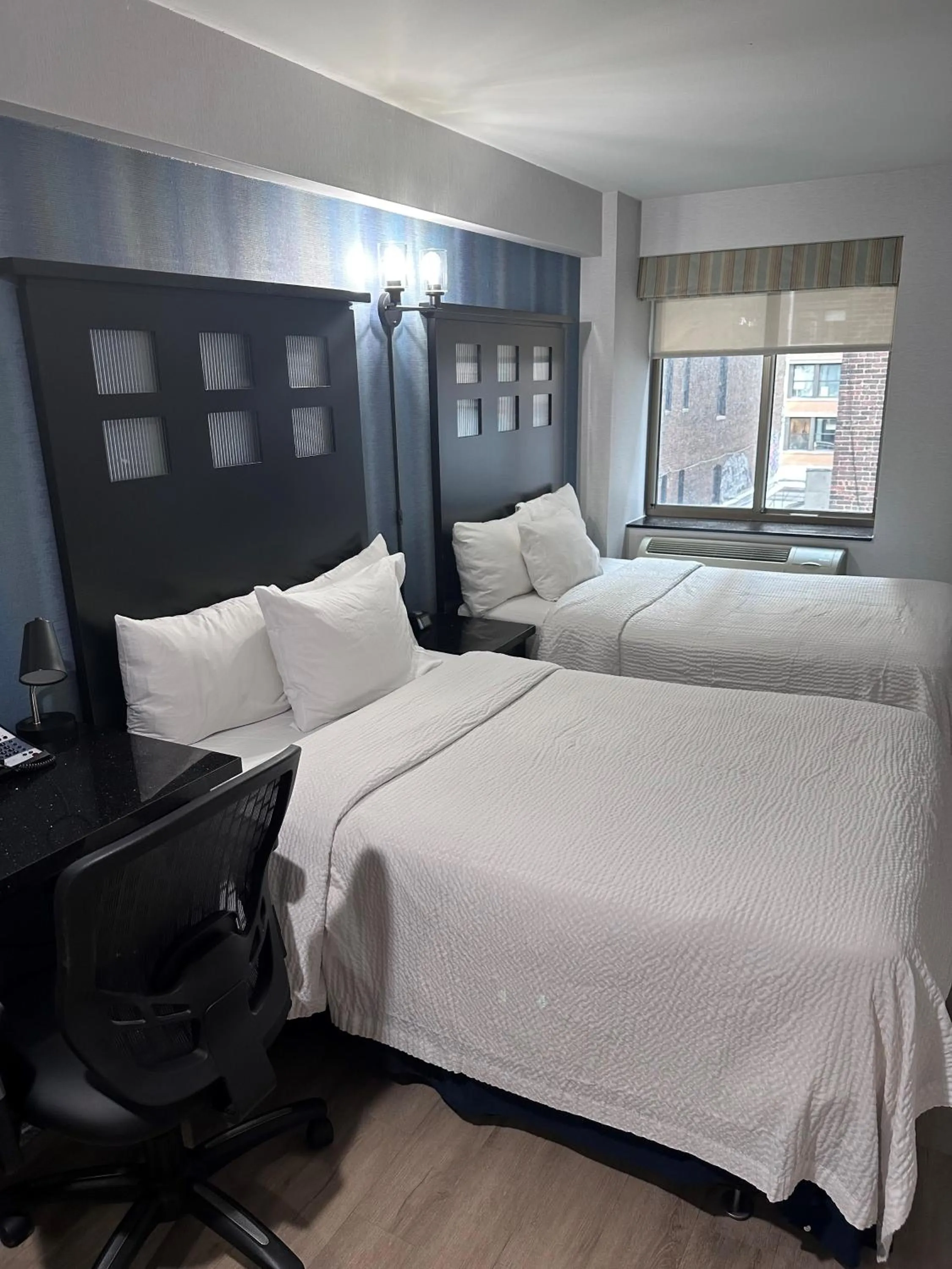 Bedroom, Bed in Fairfield Inn & Suites by Marriott New York Manhattan/Chelsea