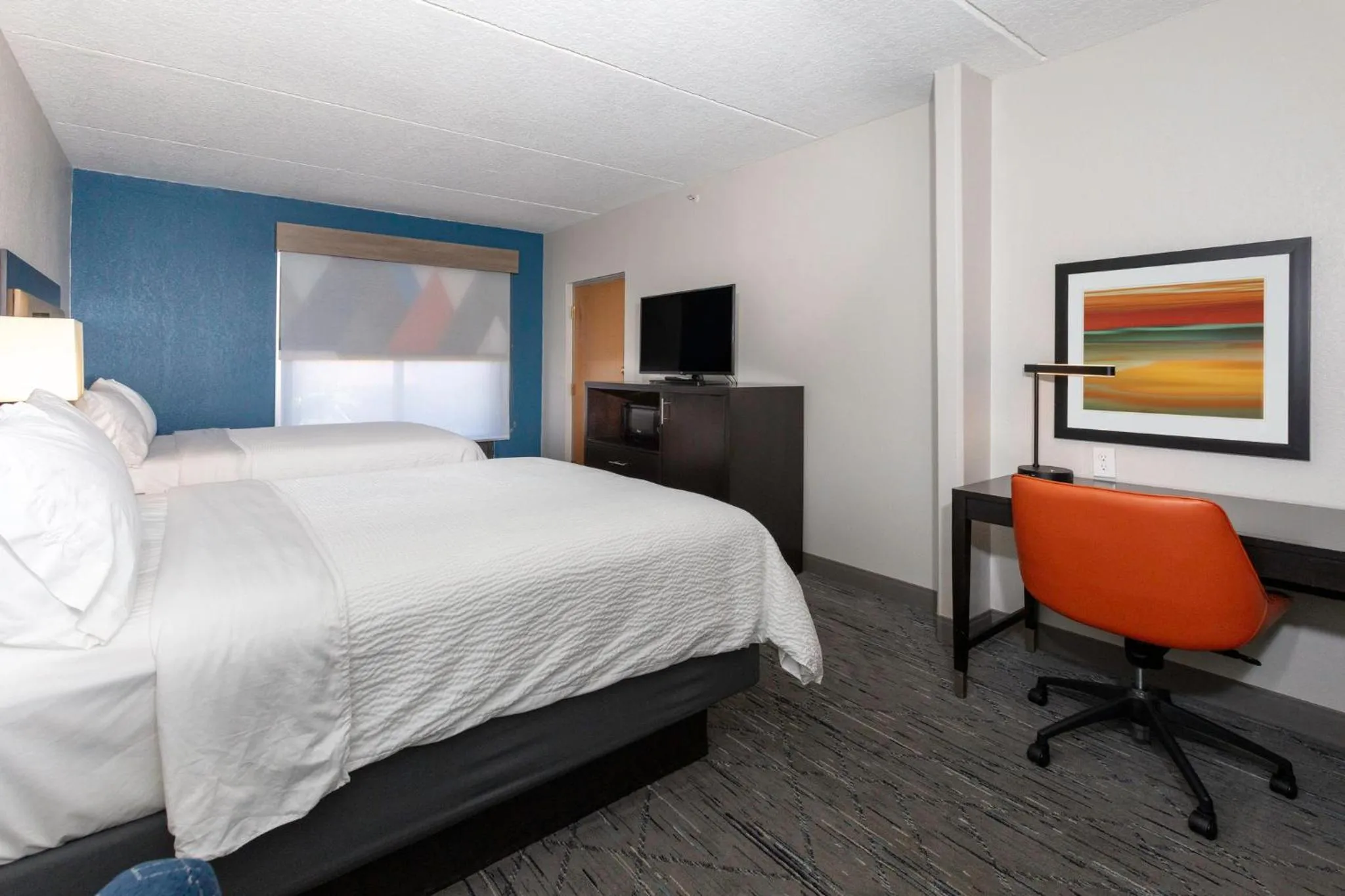 Photo of the whole room, Bed in Holiday Inn Express Hotel & Suites Jacksonville Airport by IHG