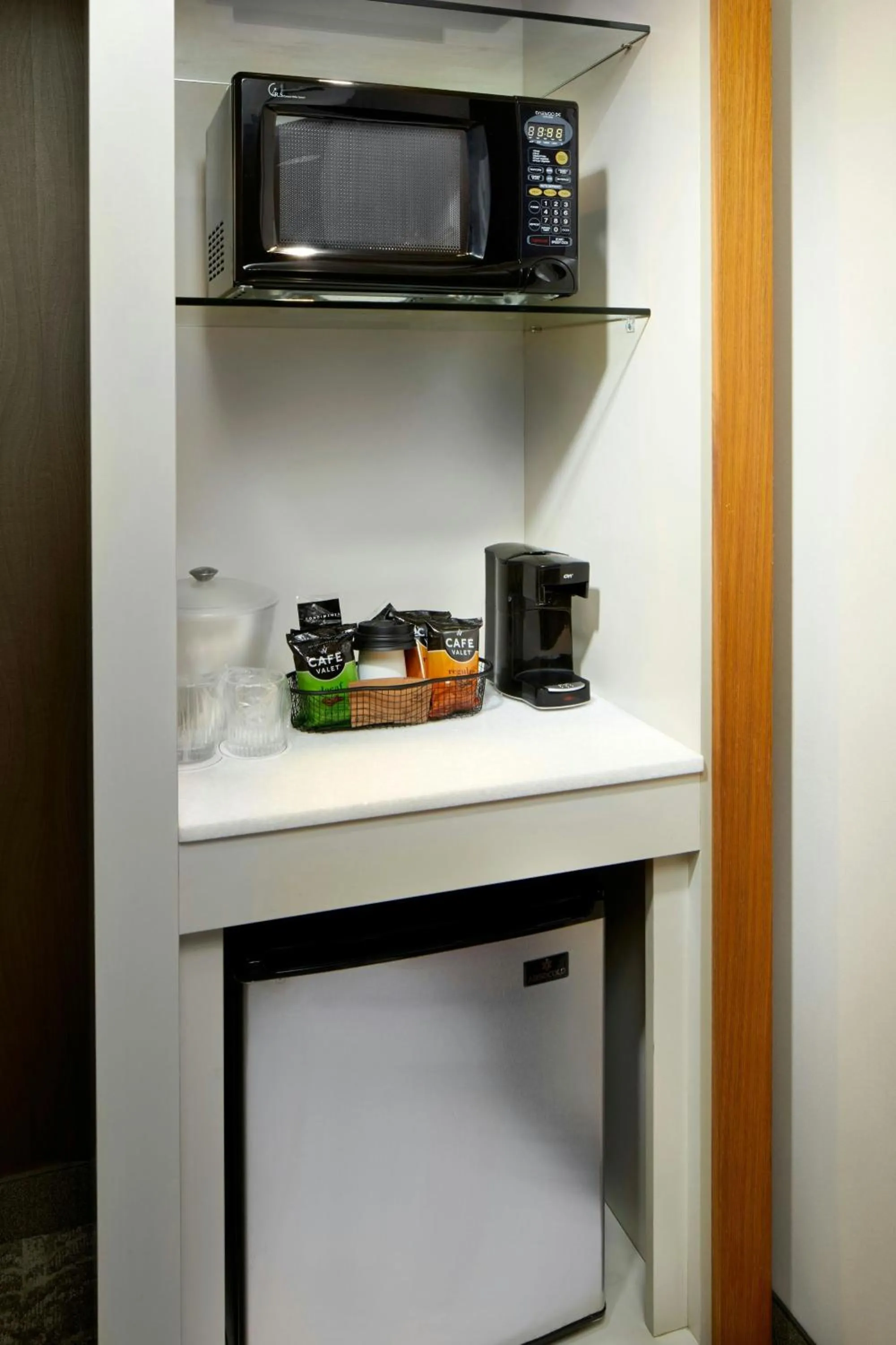 Bedroom in SpringHill Suites by Marriott Pittsburgh Bakery Square