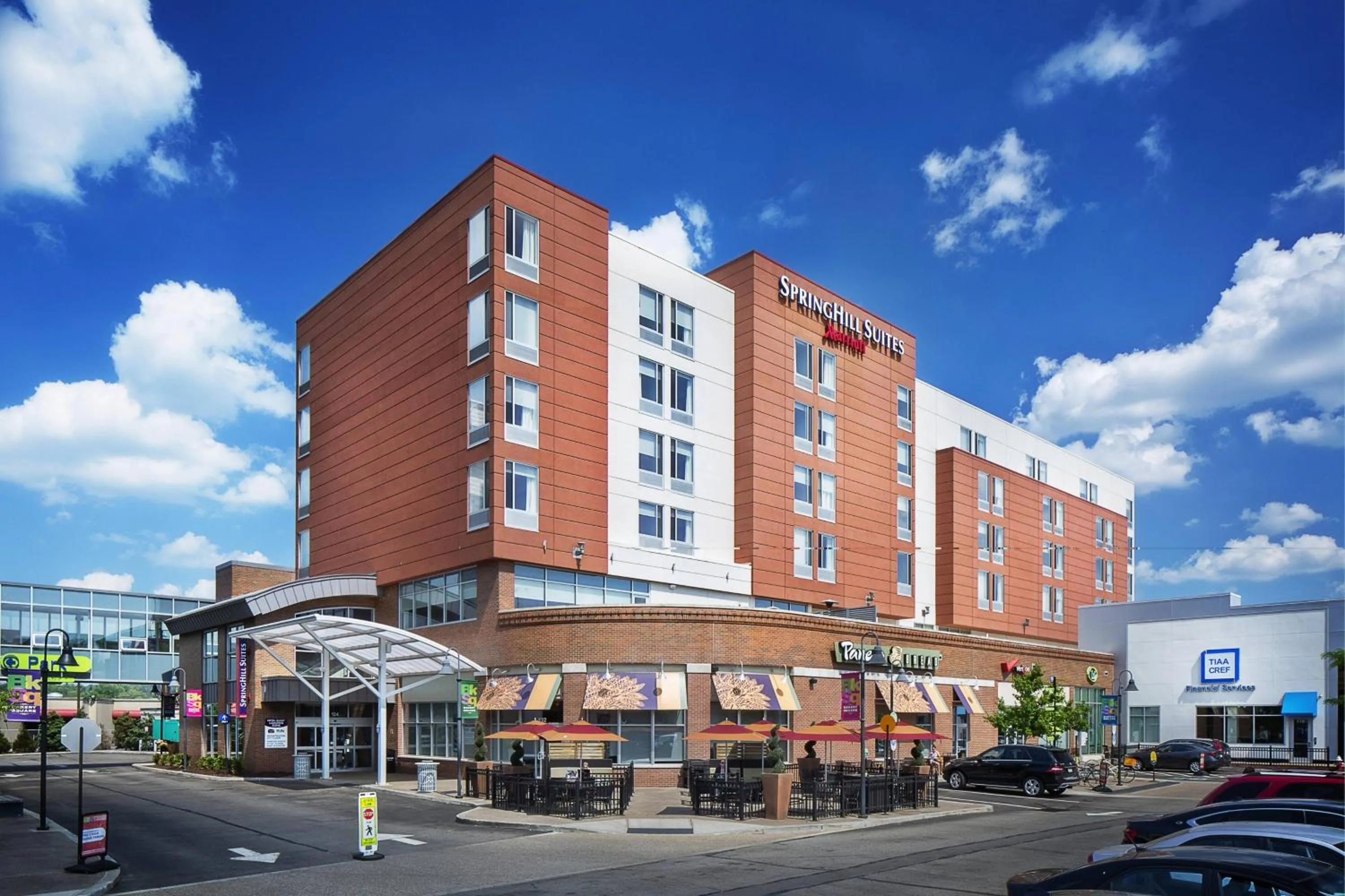 Property building in SpringHill Suites by Marriott Pittsburgh Bakery Square