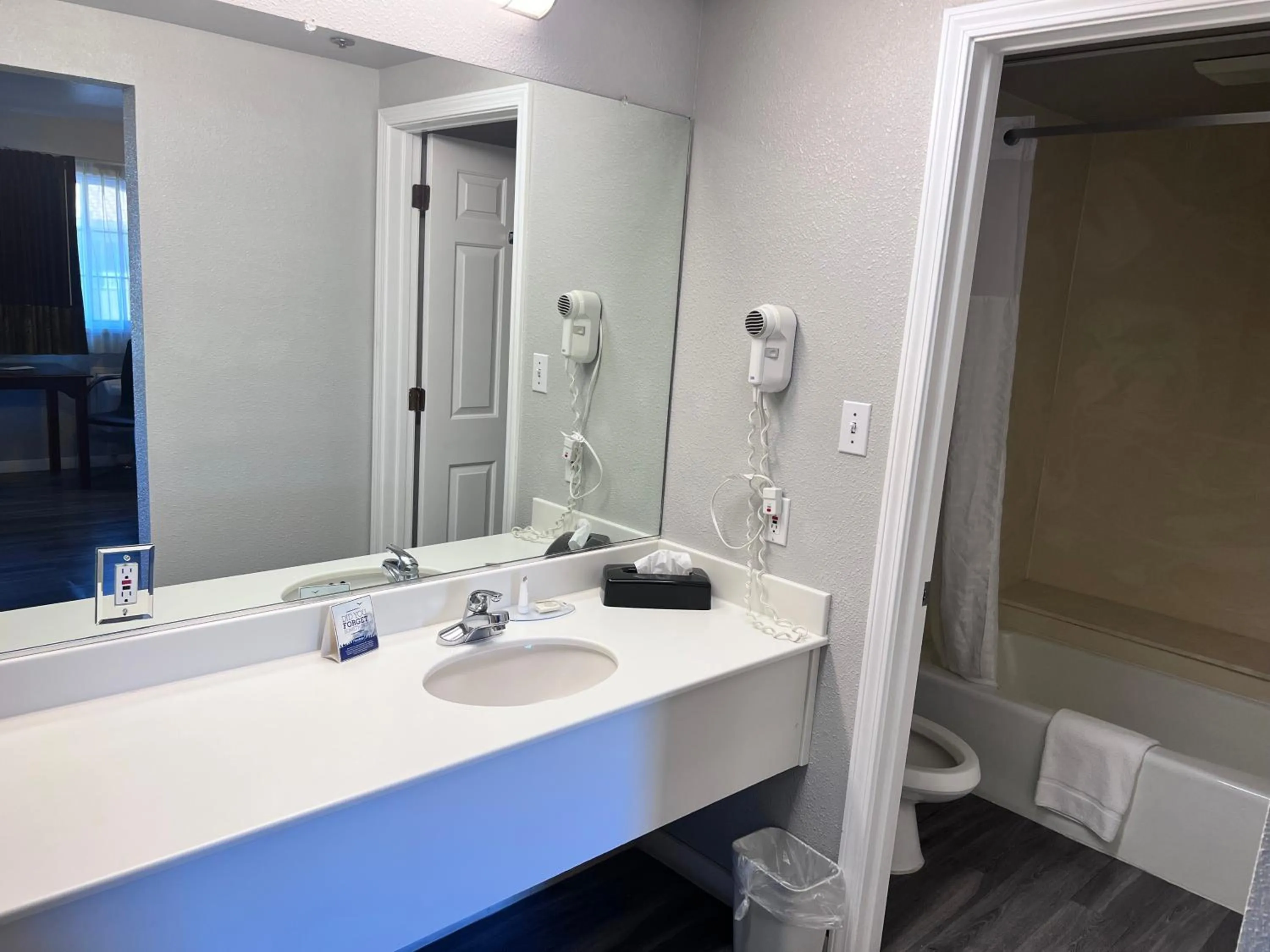 Bathroom in Travelodge by Wyndham Redding CA