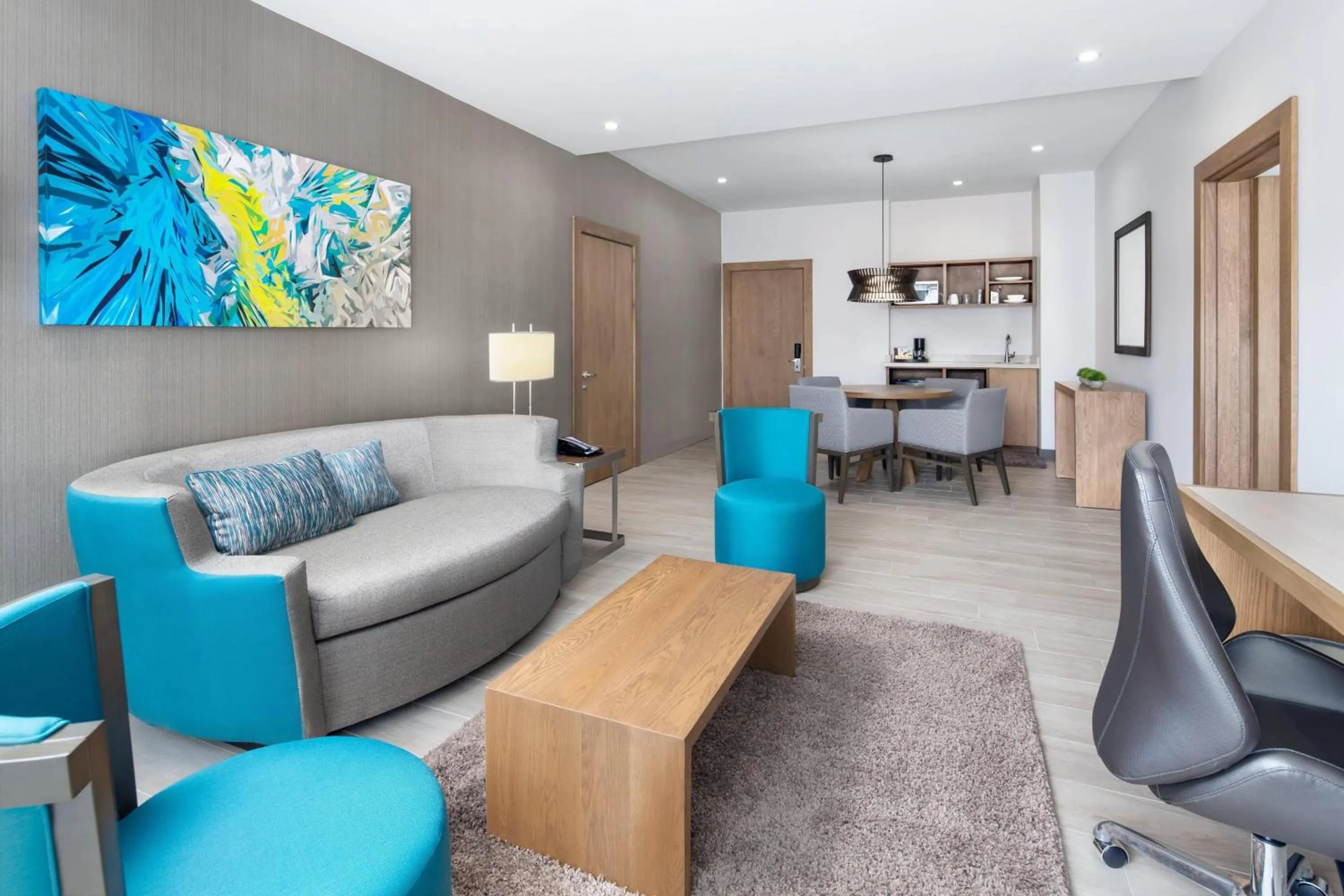 Living room in Courtyard by Marriott Port of Spain