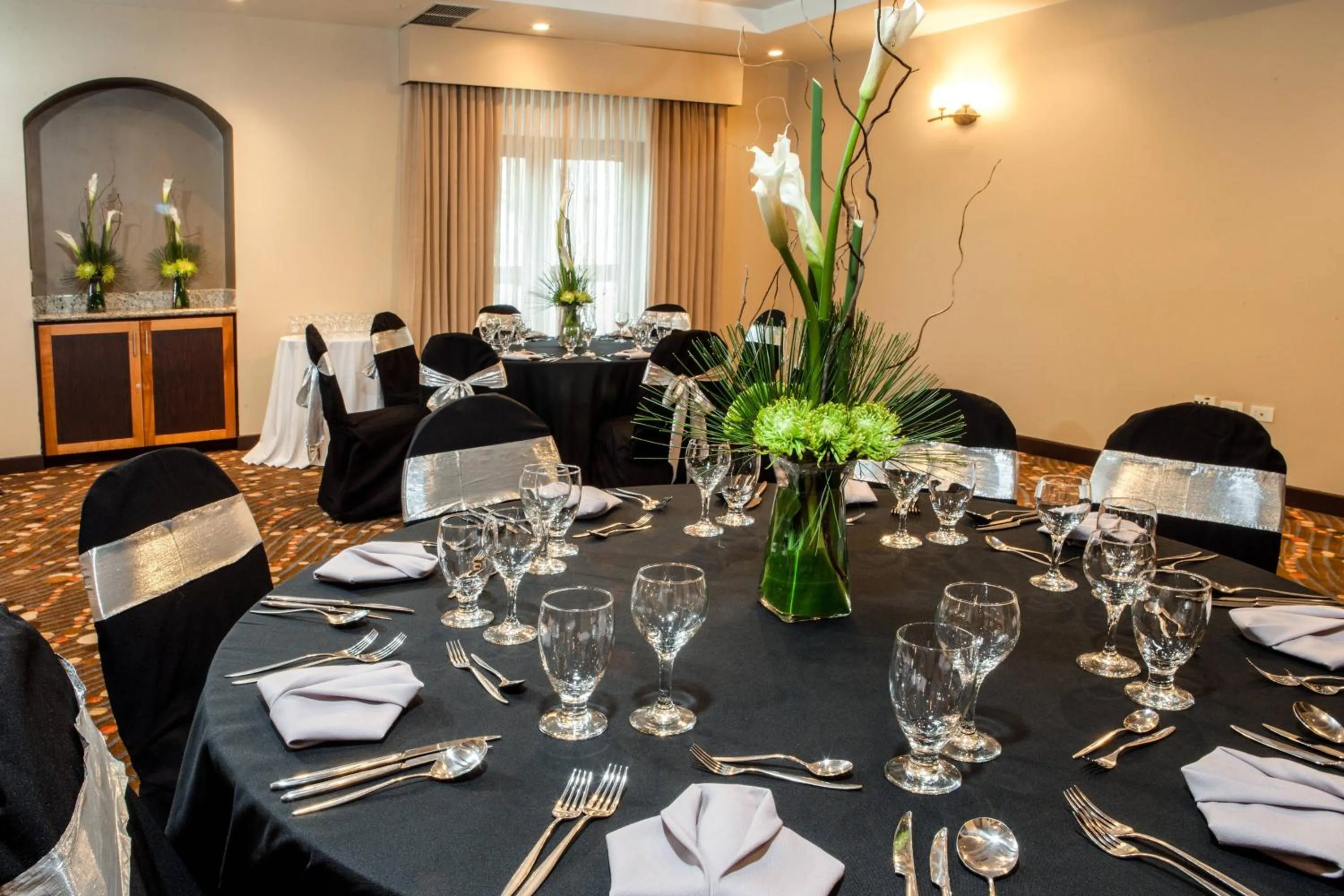 Meeting/conference room in Courtyard by Marriott Port of Spain