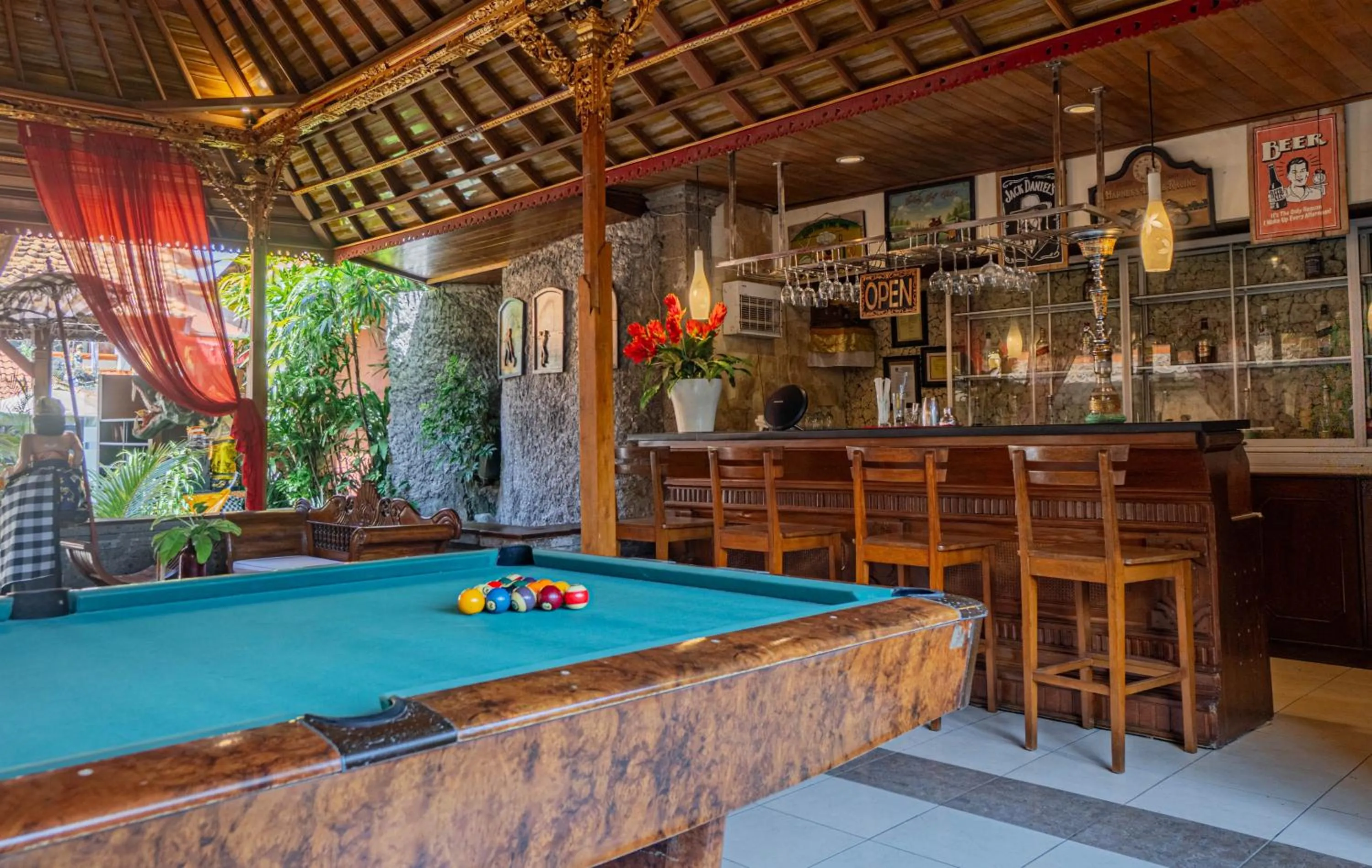Lounge or bar in Wina Holiday Villa Kuta Bali