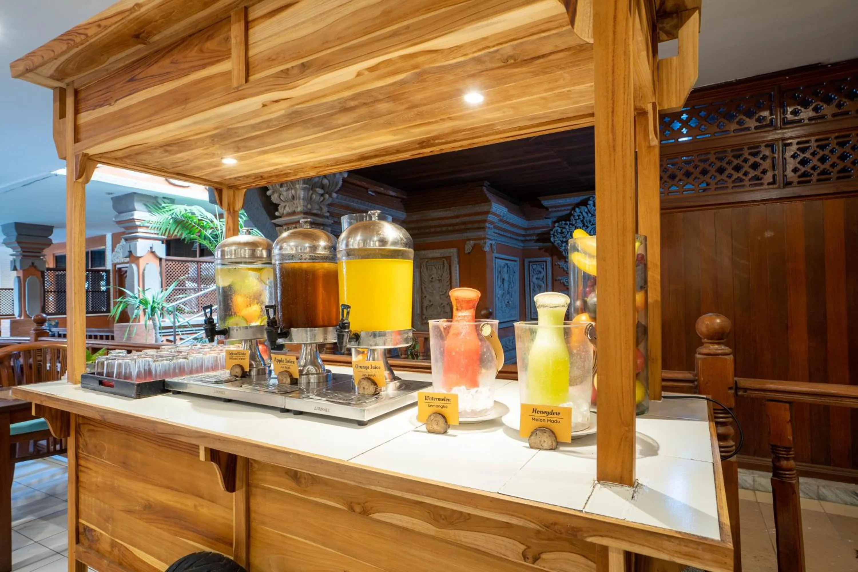 Wina Holiday Villa Kuta Bali