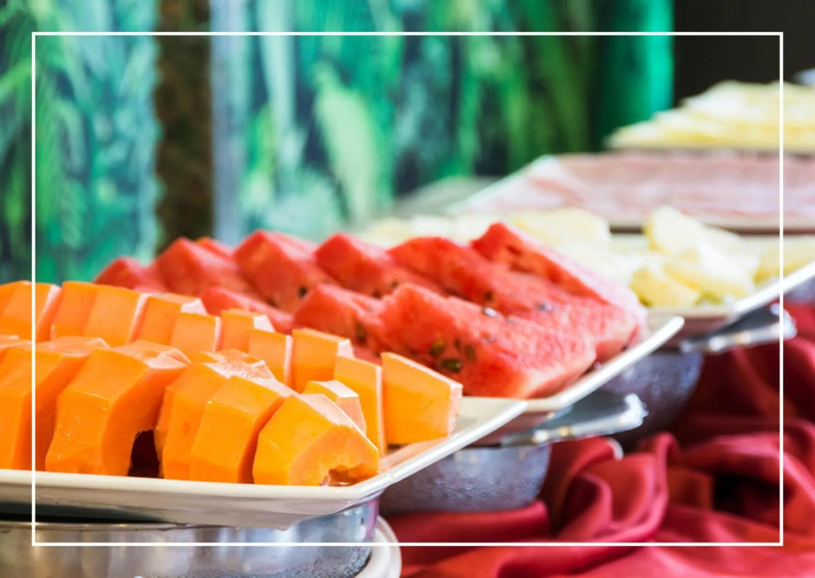 Buffet breakfast in Hotel Vila Rica Campinas