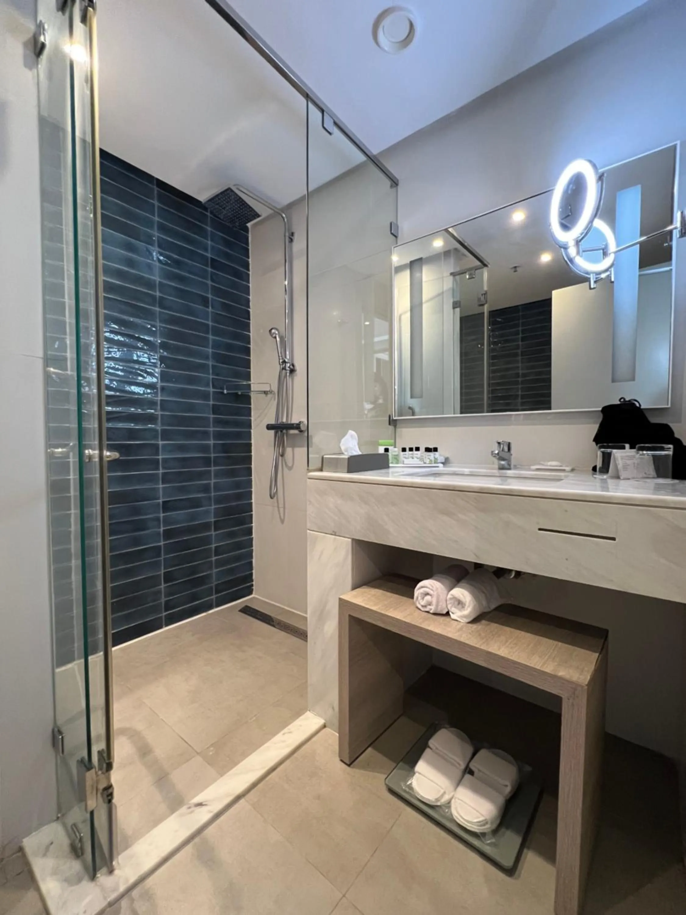 Shower in Sousse Pearl Marriott Resort & Spa