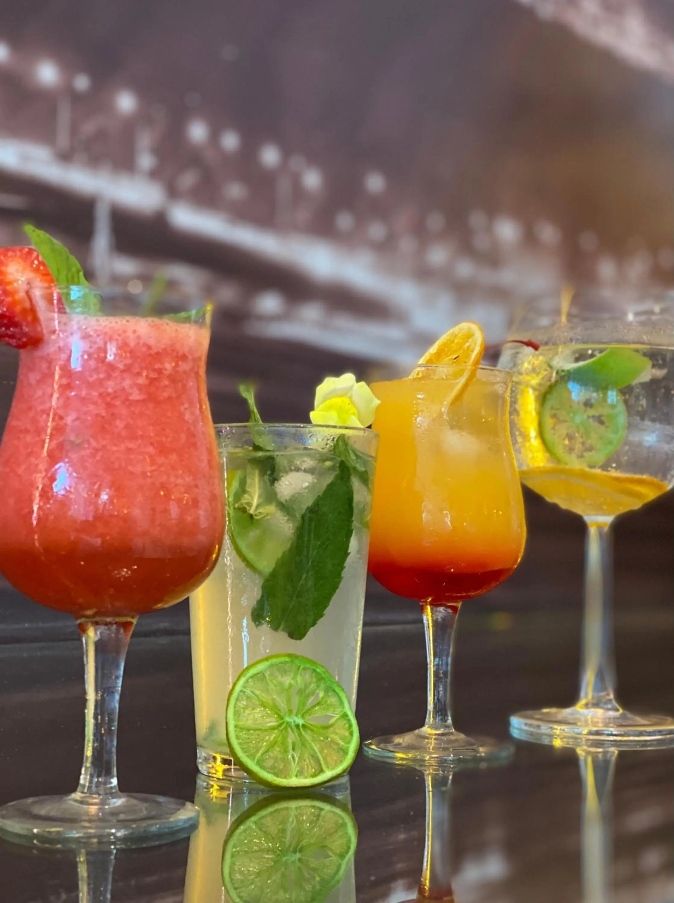 Food and drinks in Habitat Hotel