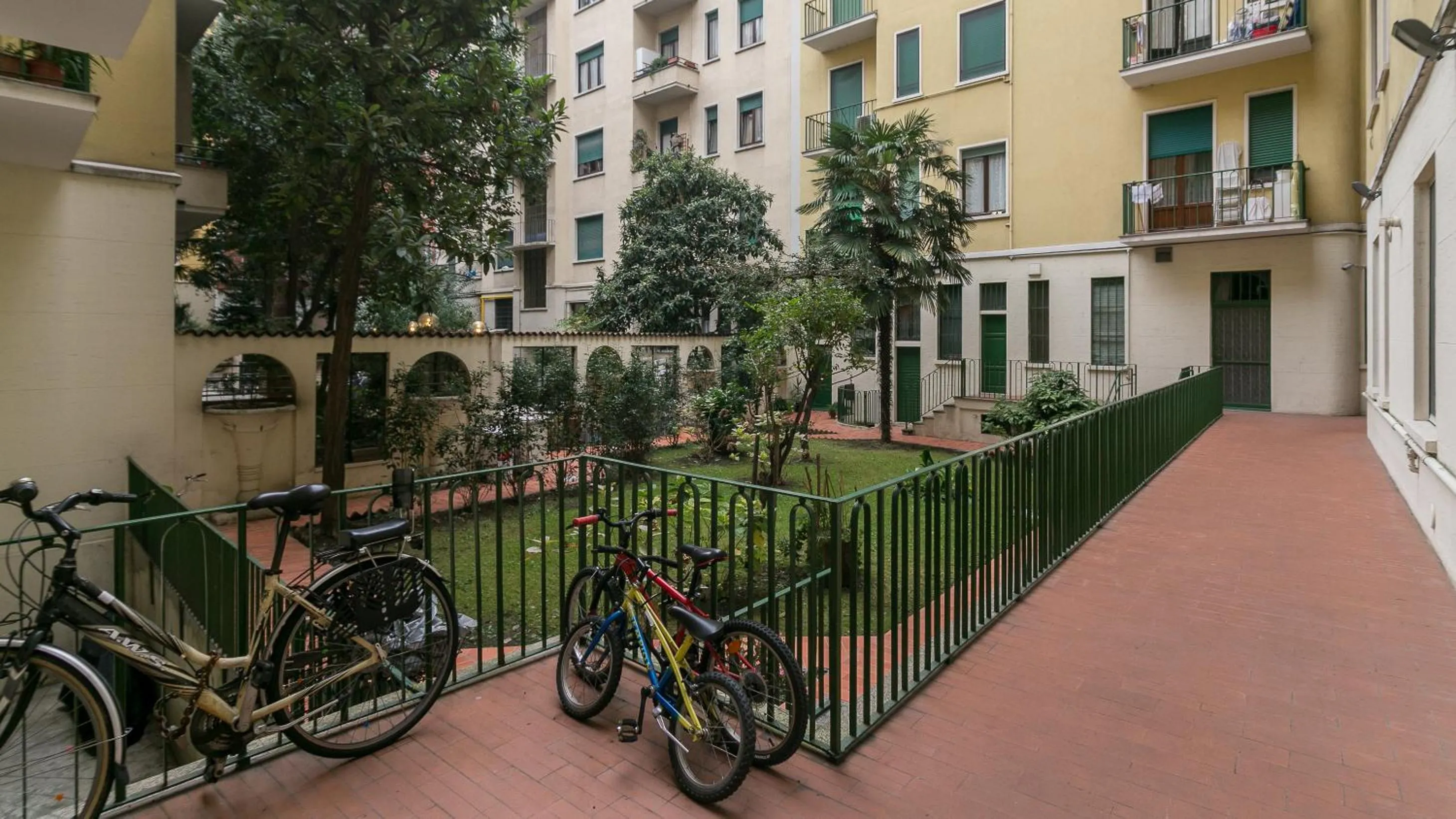 Property building in Next Stop - Central Station