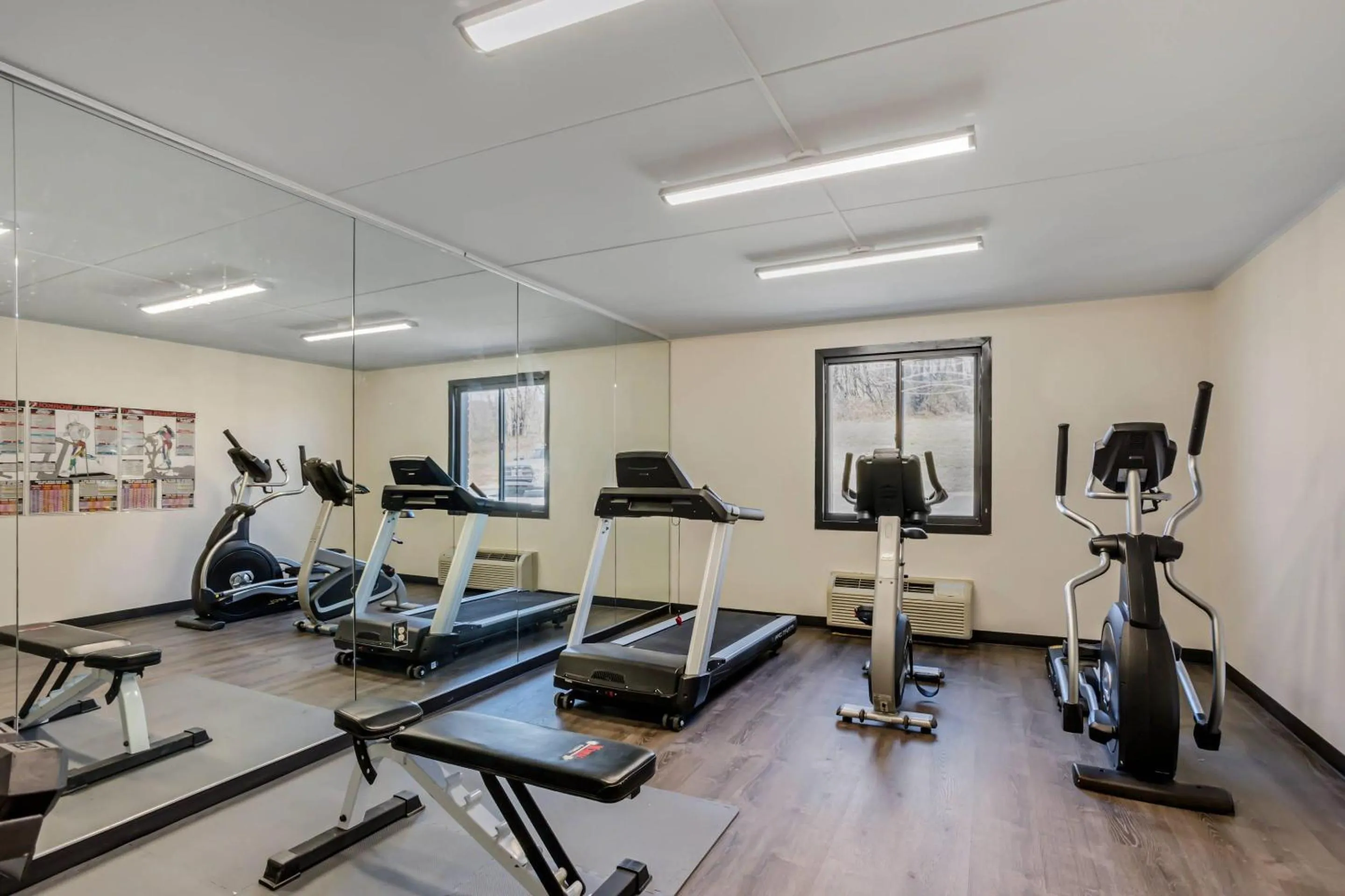 Fitness centre/facilities in Quality Inn Enola - Harrisburg