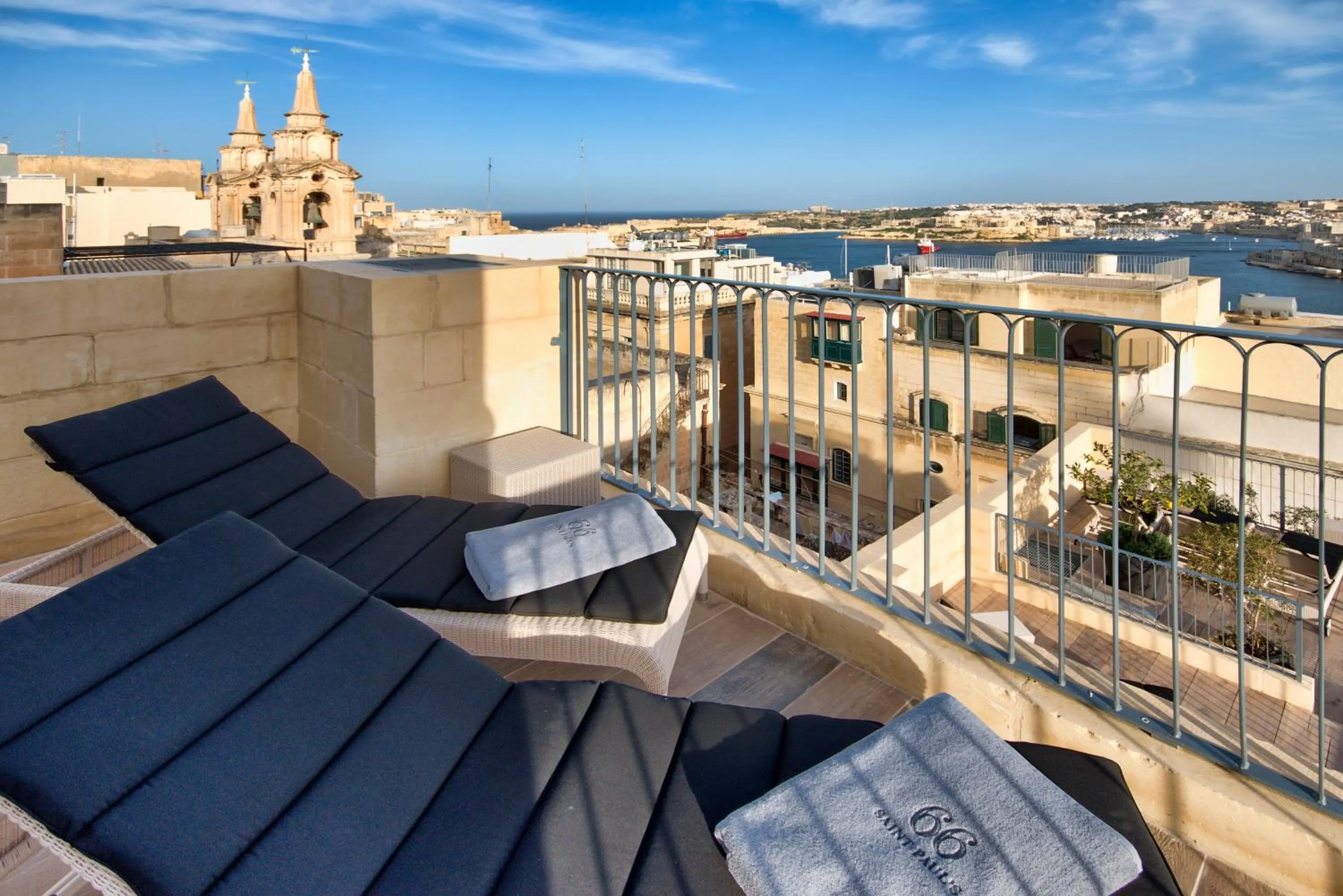 Balcony/Terrace in 66 Saint Paul's & Spa