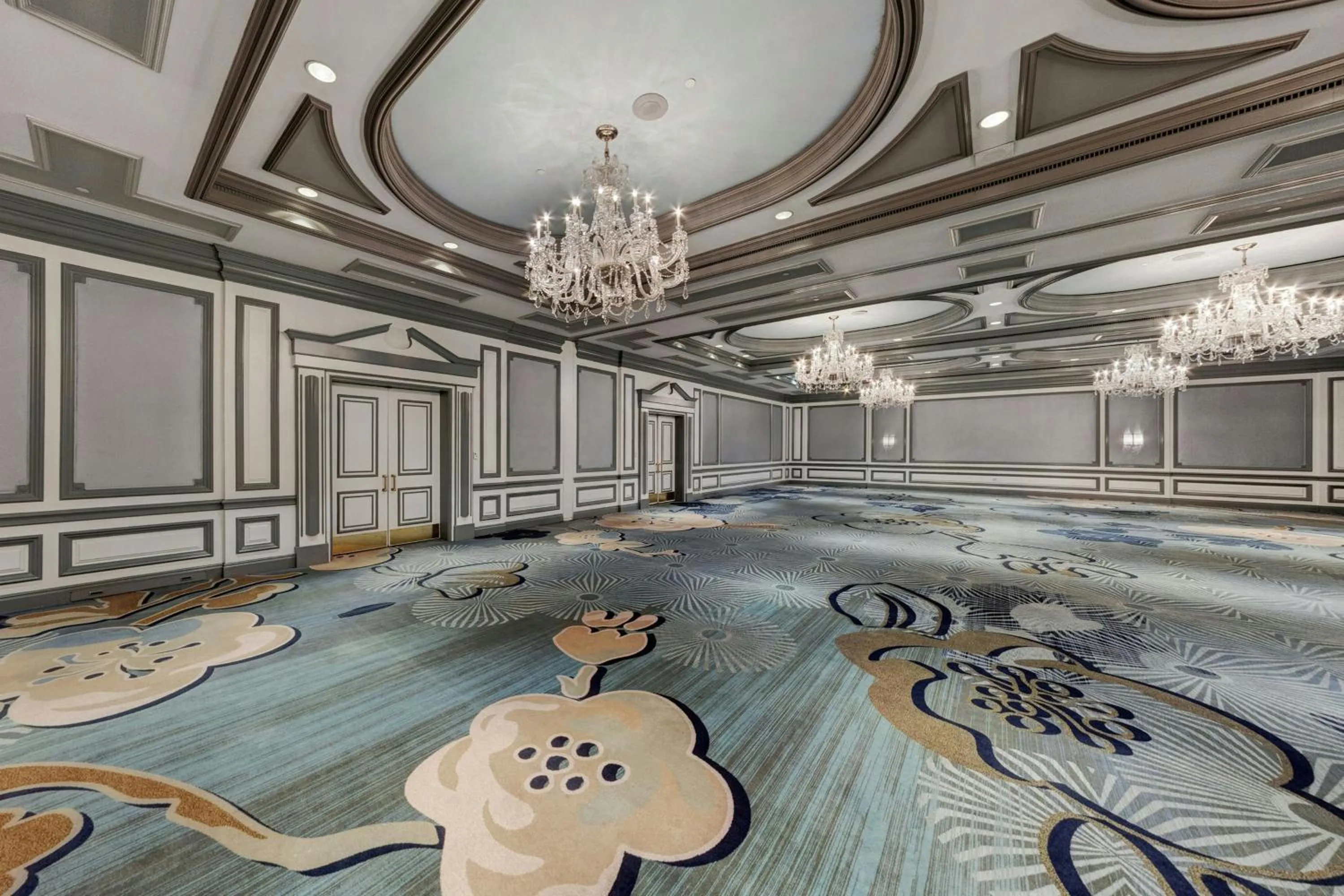 Meeting/conference room in The Henry, Autograph Collection