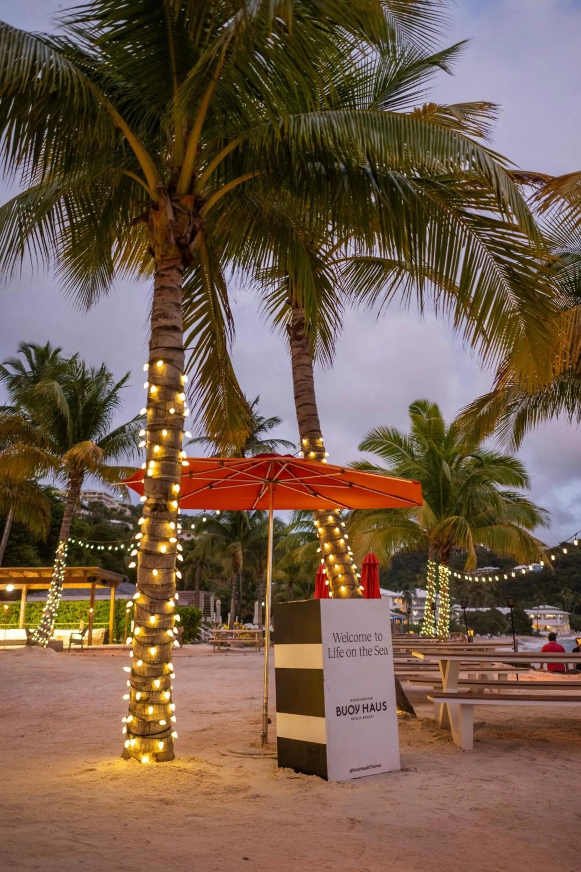 Restaurant/places to eat in The Westin St Thomas Beach Resort & Spa