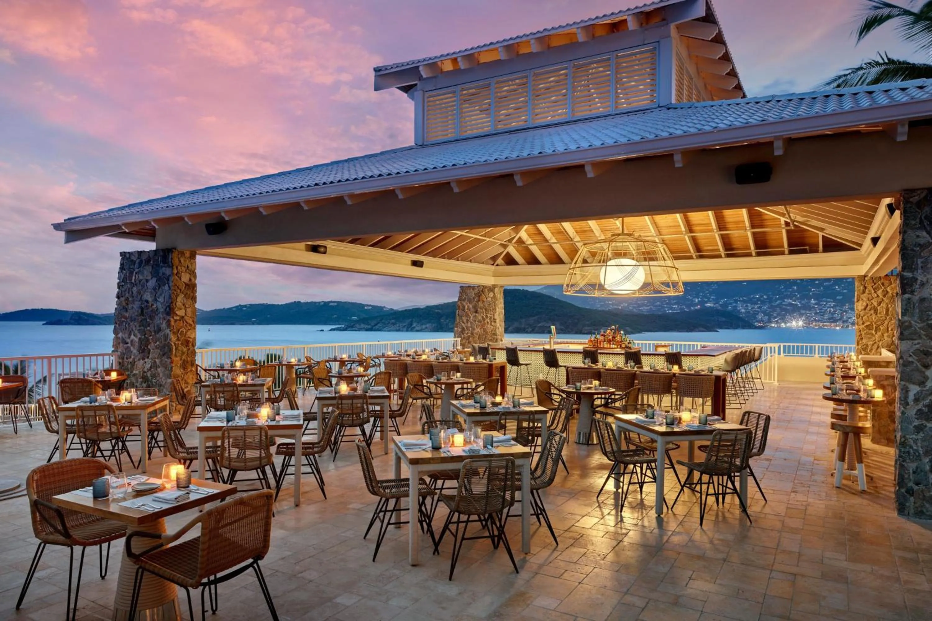 Restaurant/places to eat in The Westin St Thomas Beach Resort & Spa