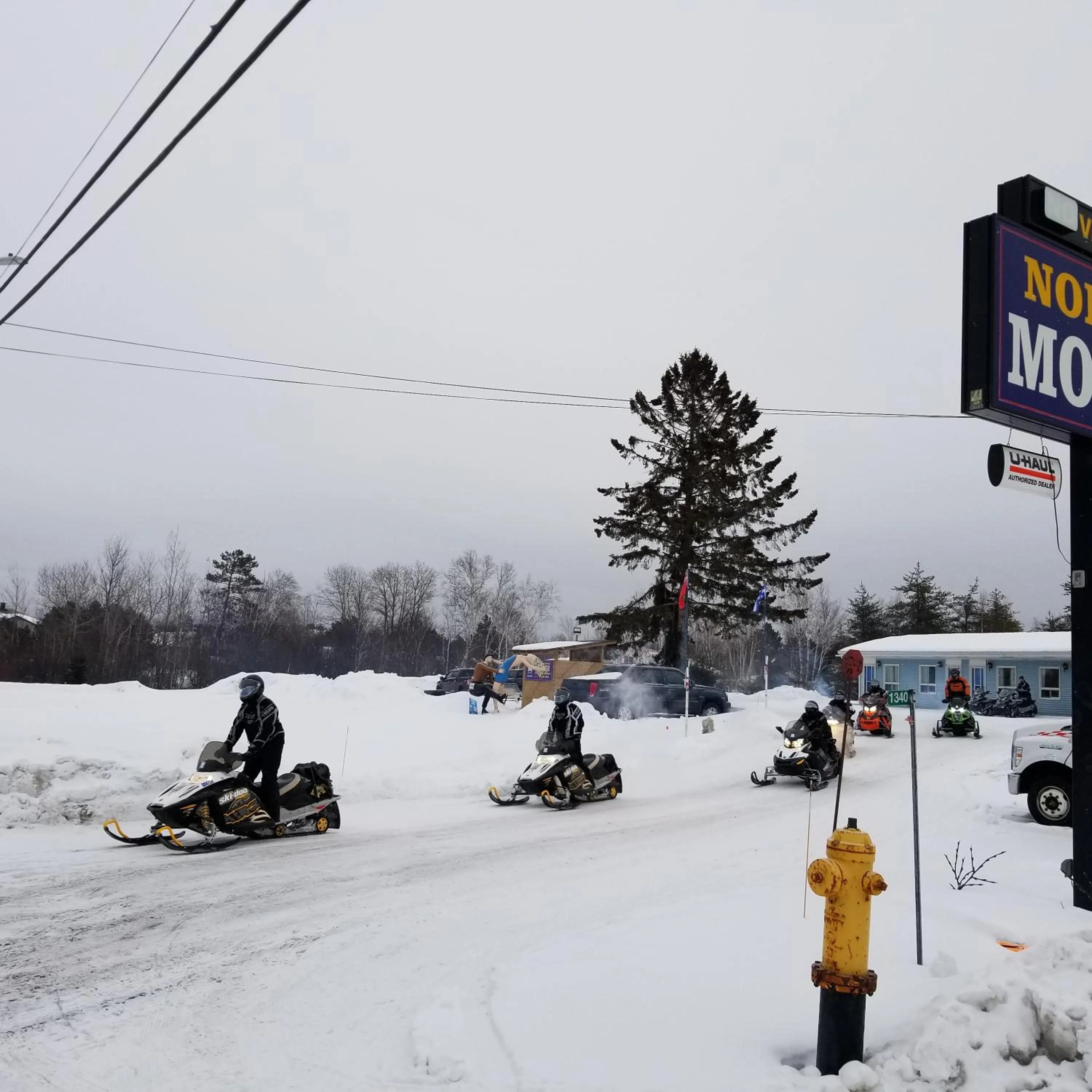 Seasons in Norvic Motel