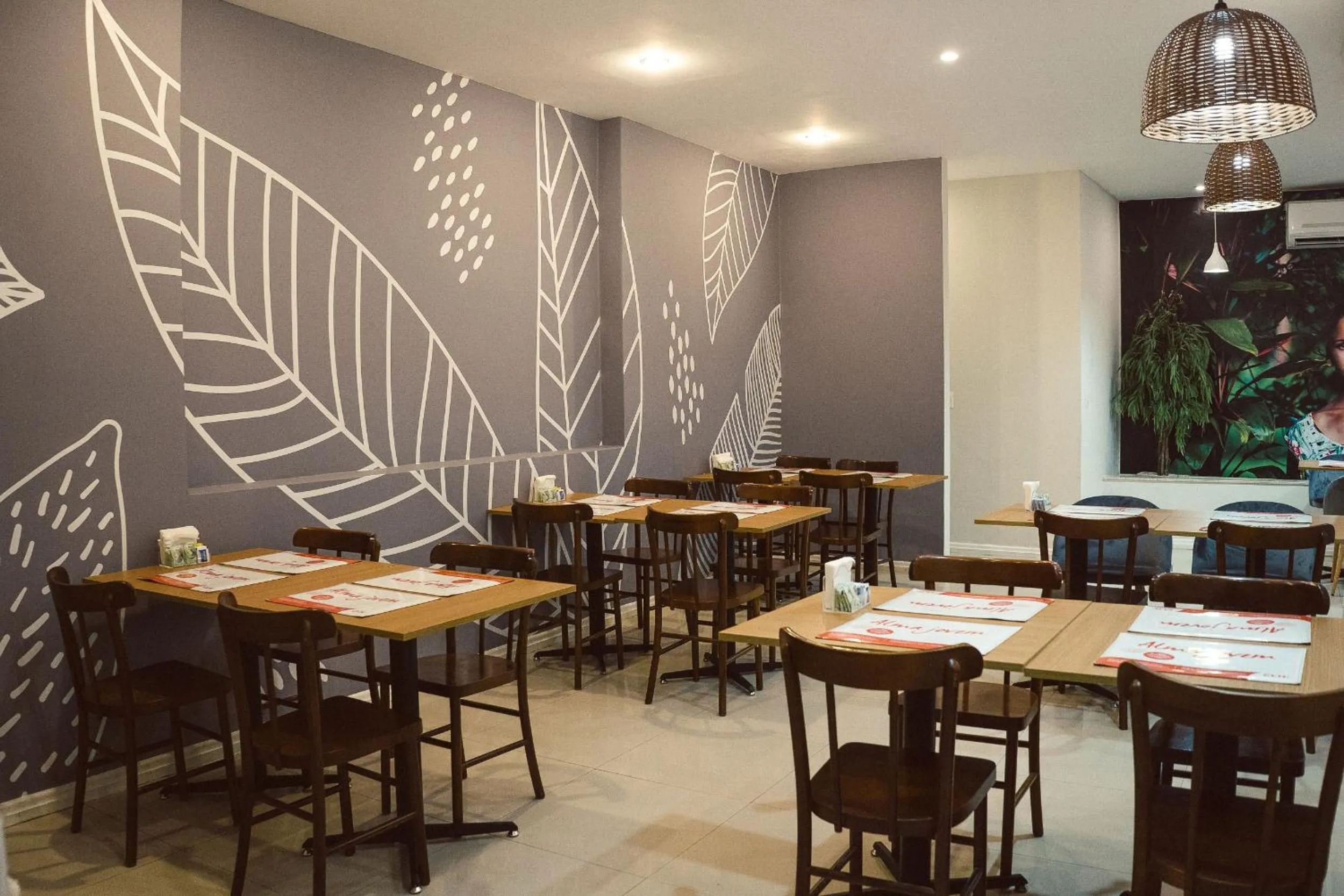 Lounge or bar in CLH Suites Domingos Ferreira