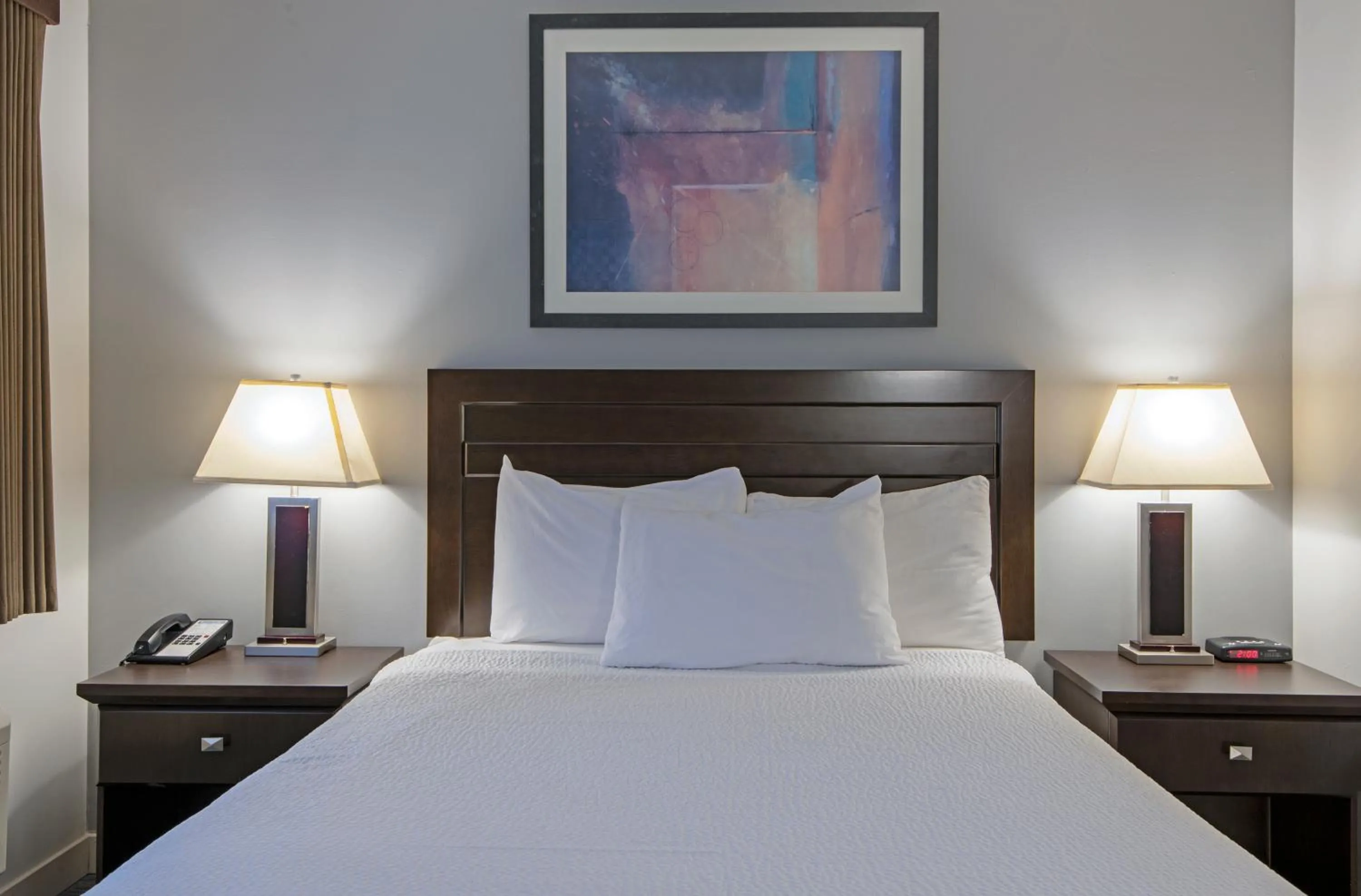 Bed in Travelodge by Wyndham Kamloops Mountview