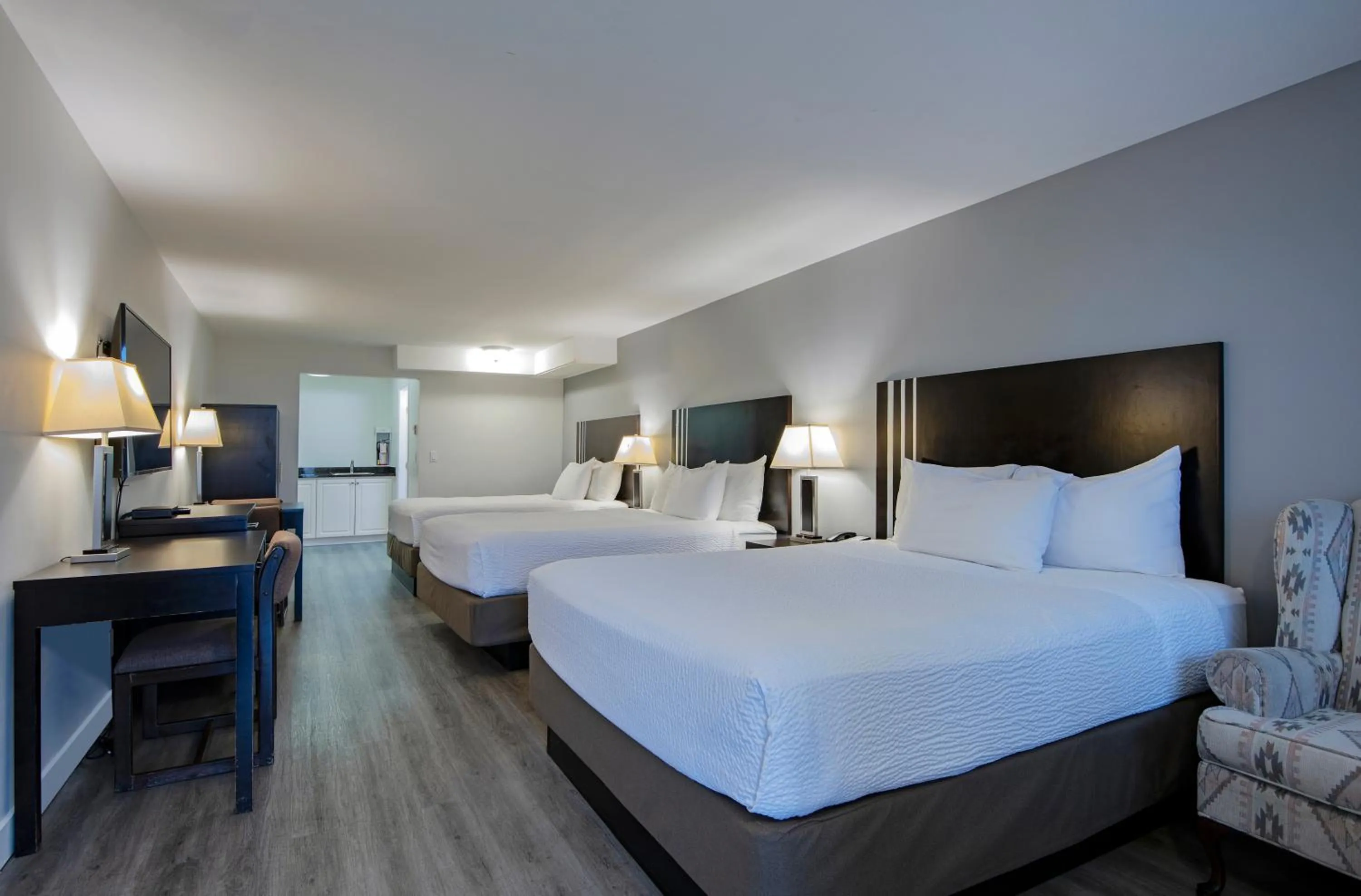 Bed in Travelodge by Wyndham Kamloops Mountview