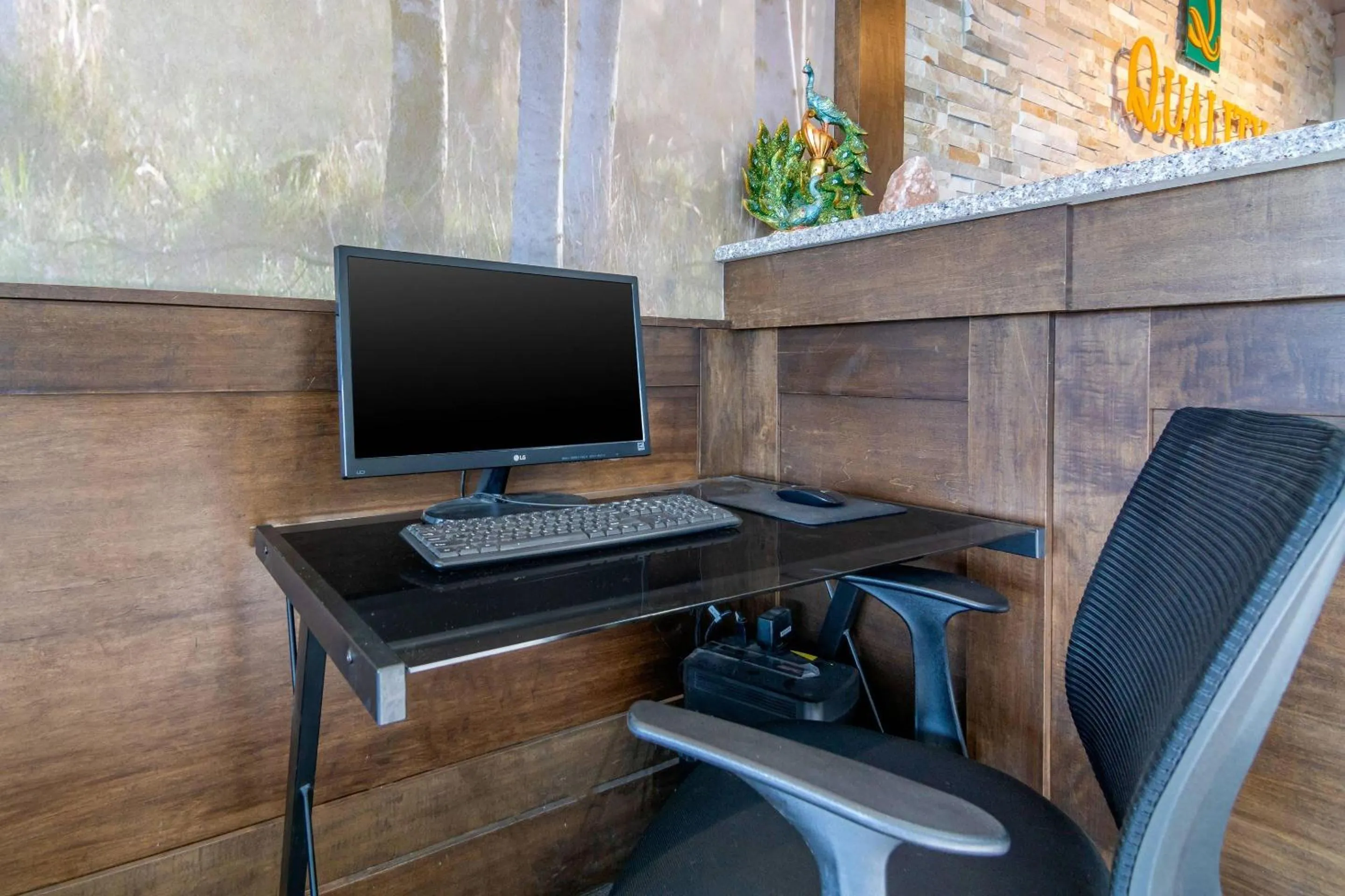 Business facilities in Quality Inn