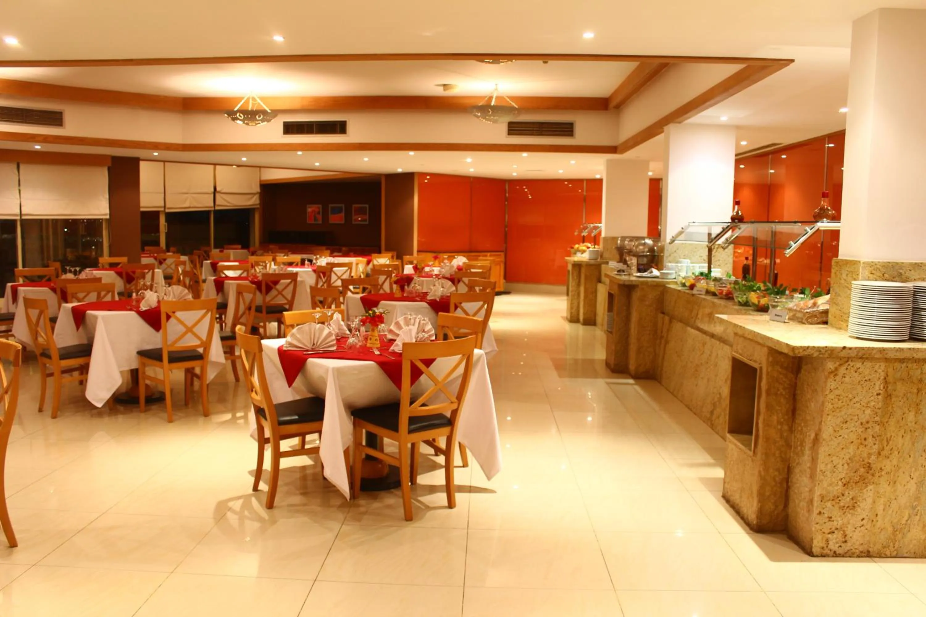 Restaurant/places to eat in Eden Rock Hotel Namaa Bay