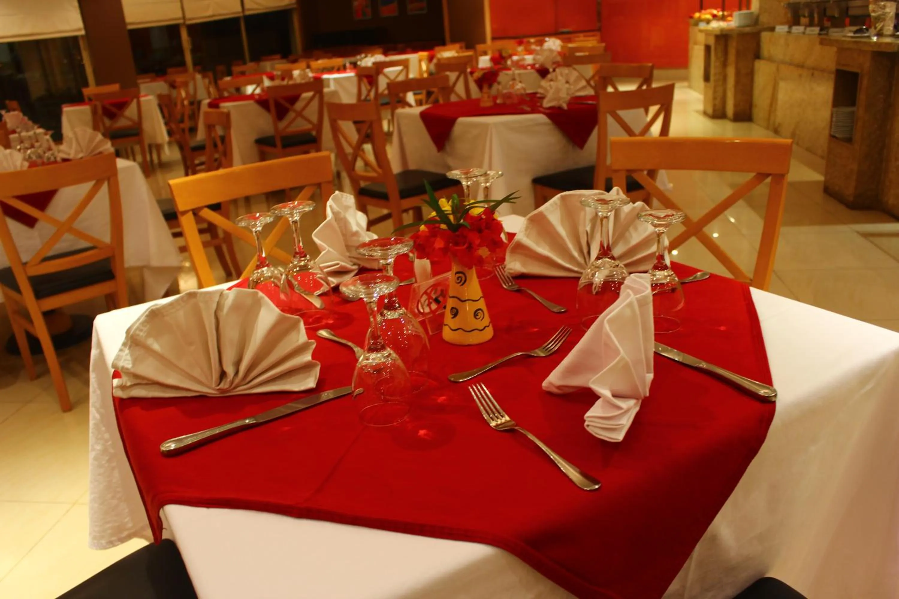 Restaurant/places to eat in Eden Rock Hotel Namaa Bay