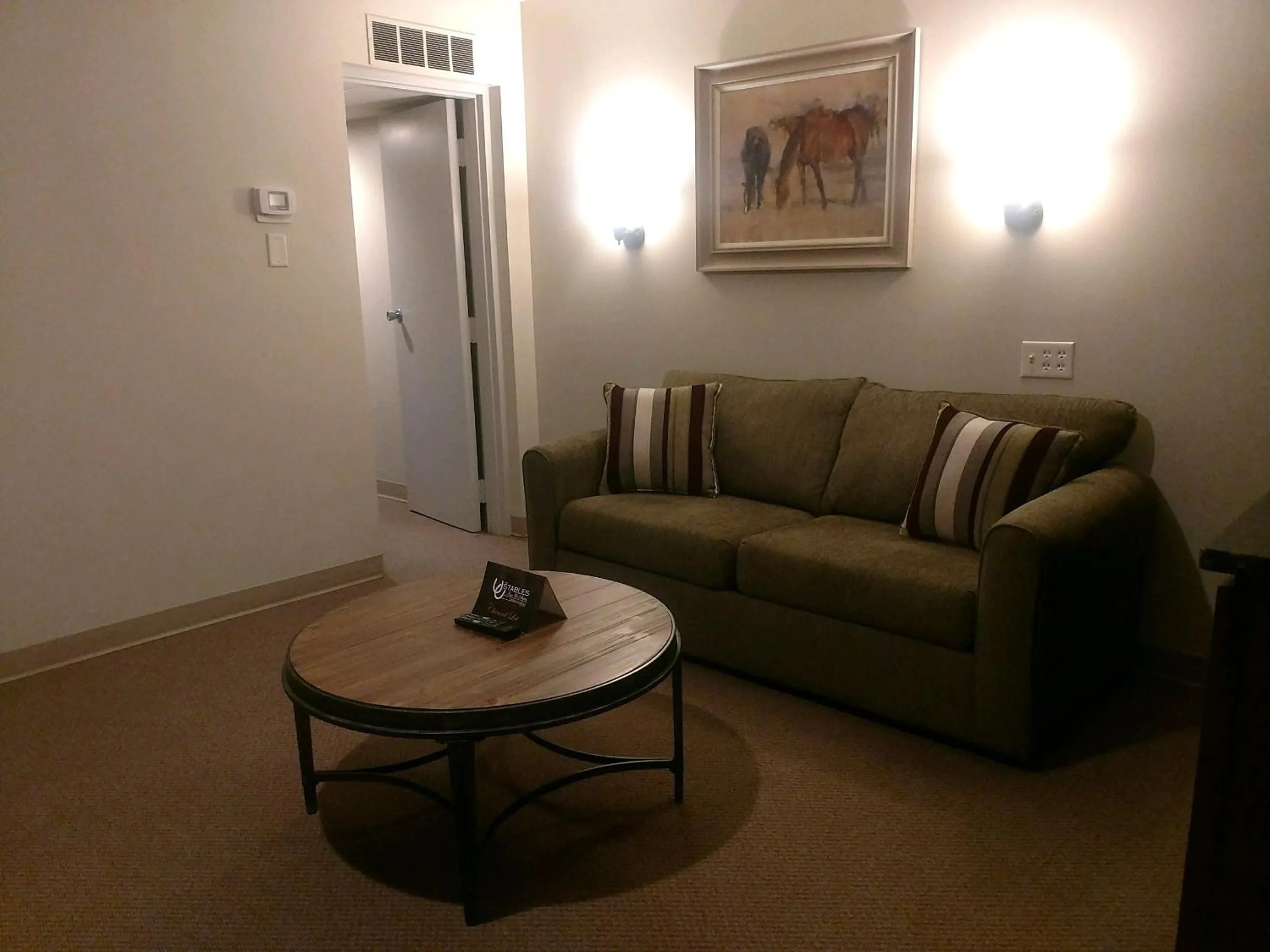 Living room in The Stables Inn & Suites