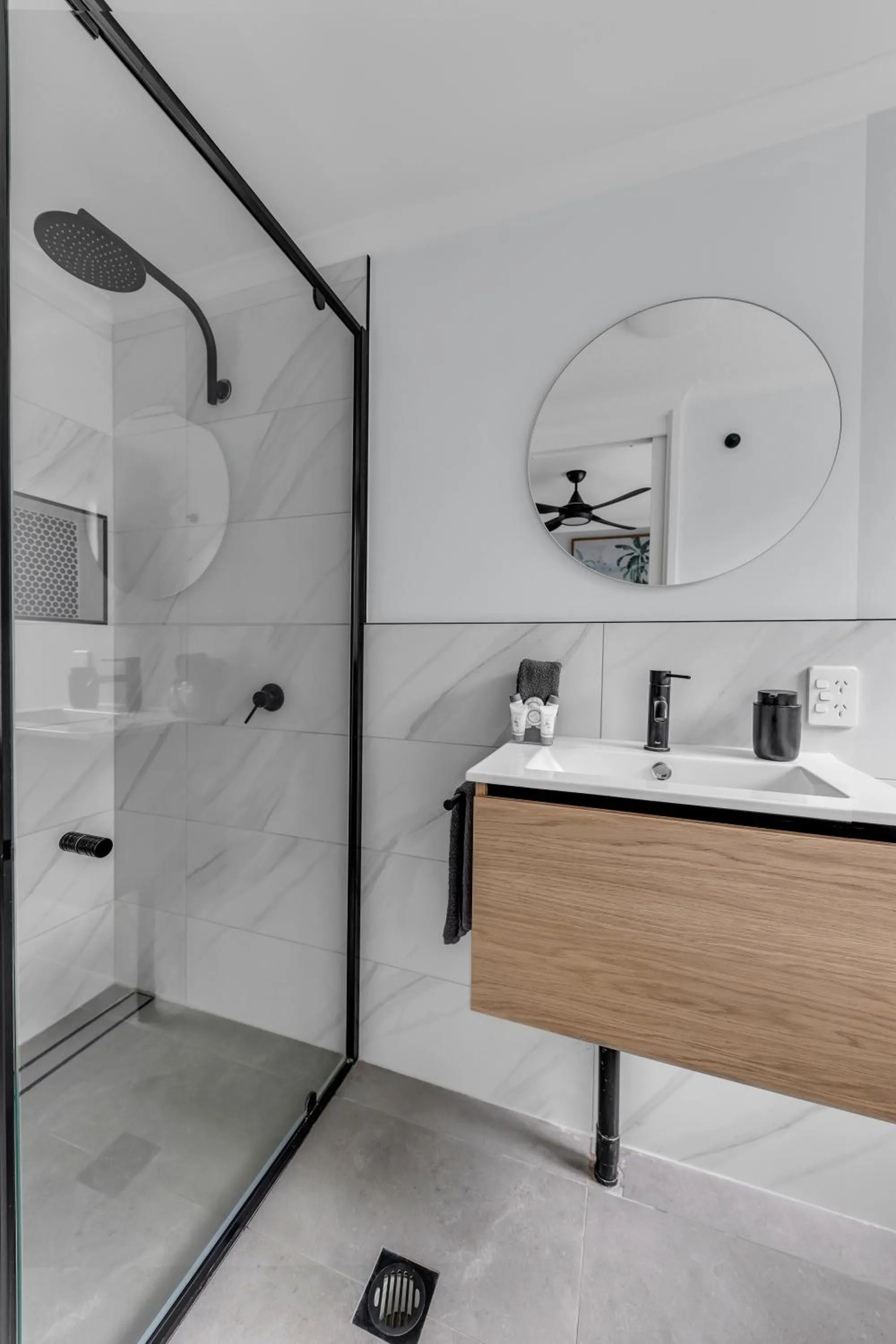 Shower in The Palms Apartments