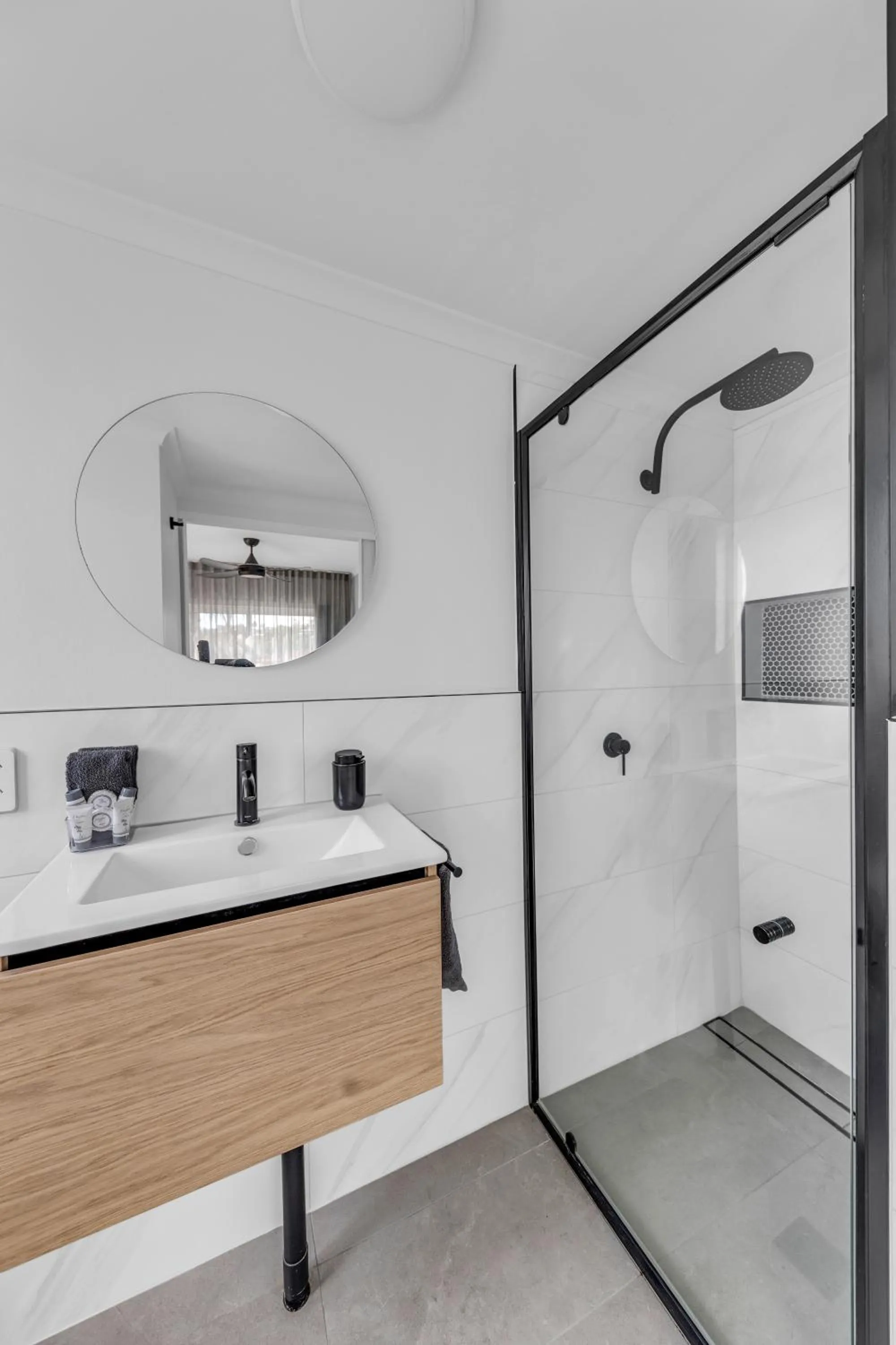 Shower in The Palms Apartments