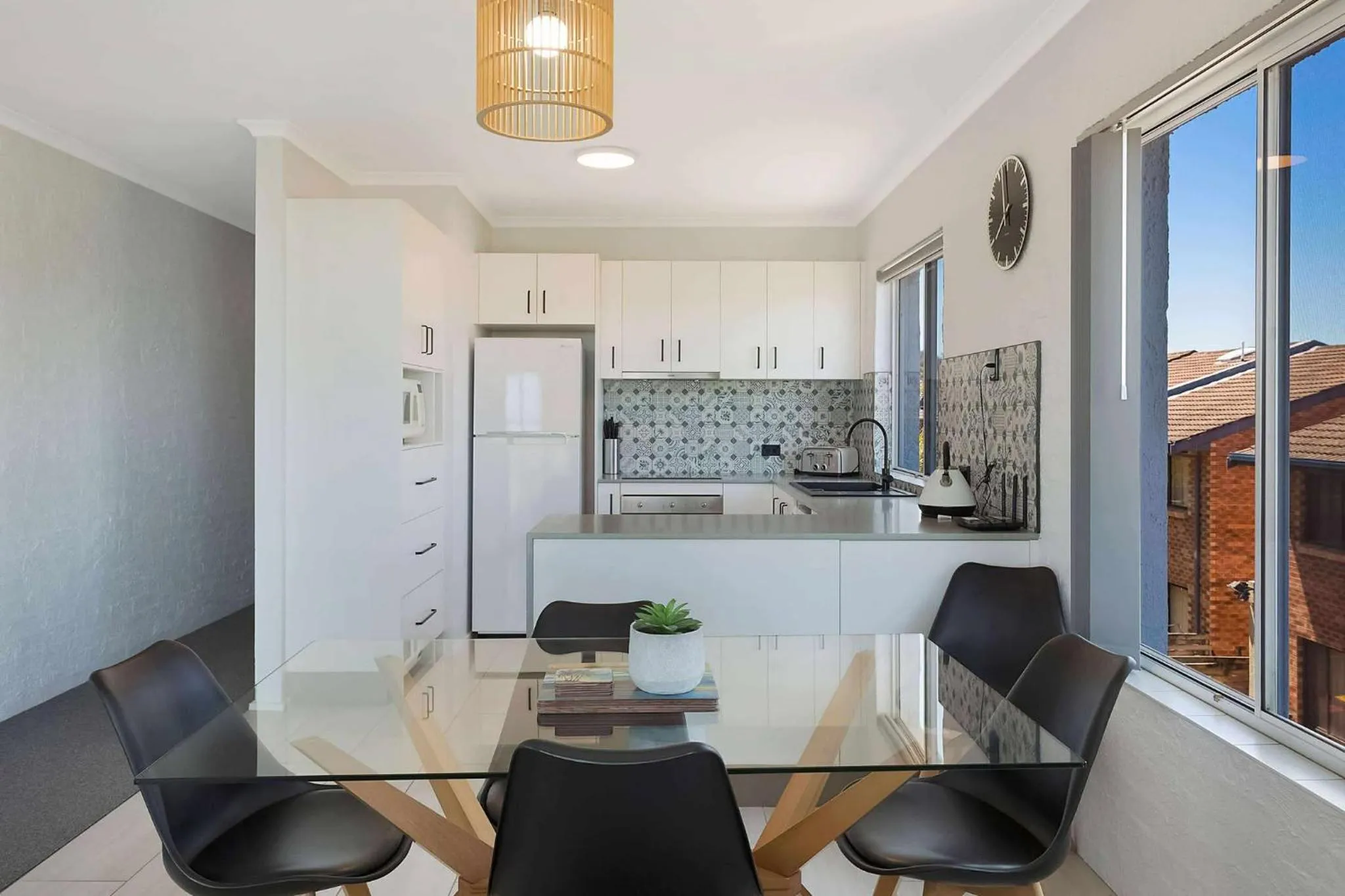 Dining area in The Palms Apartments
