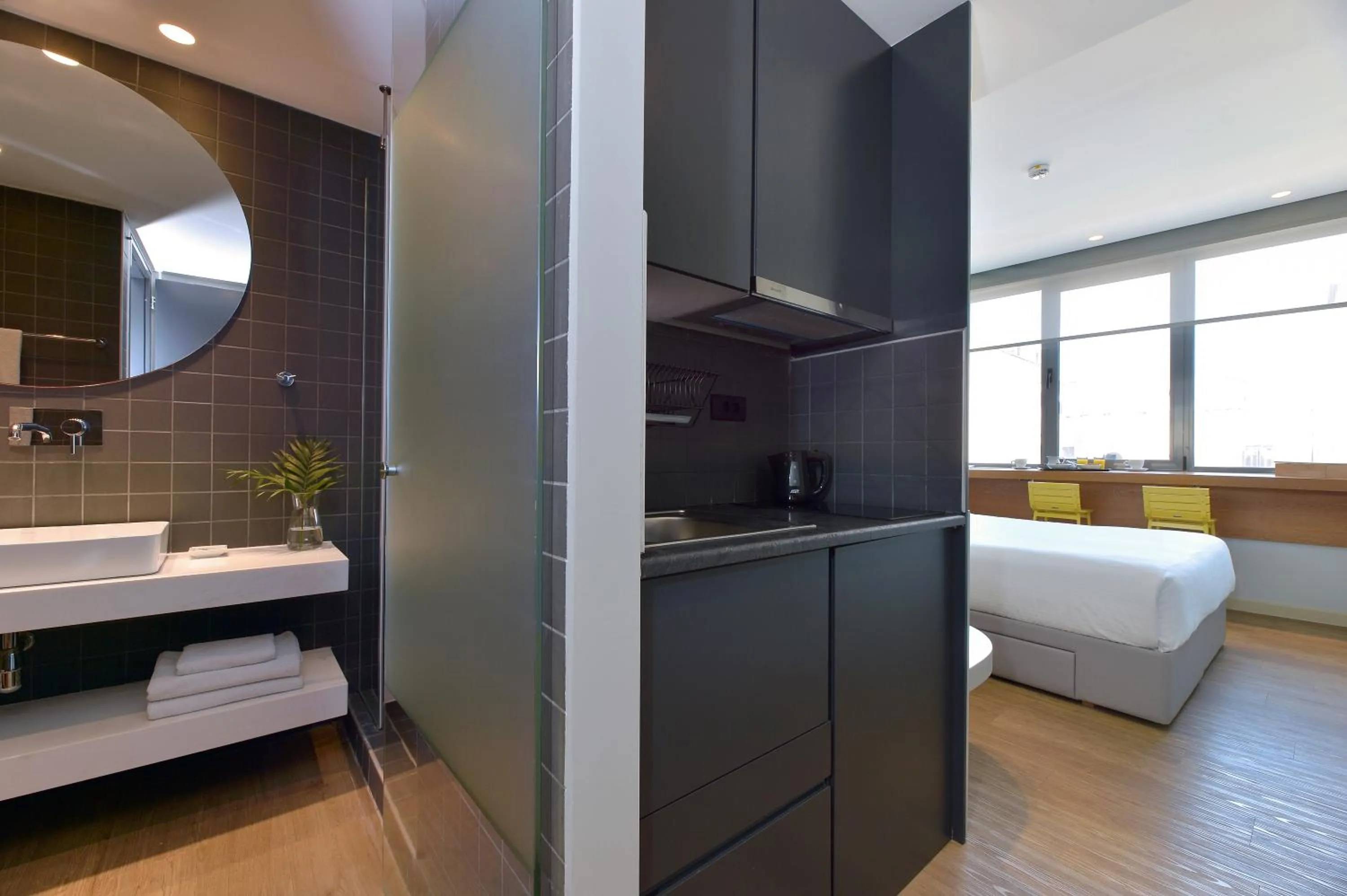 Bed in Athenaeum K 29