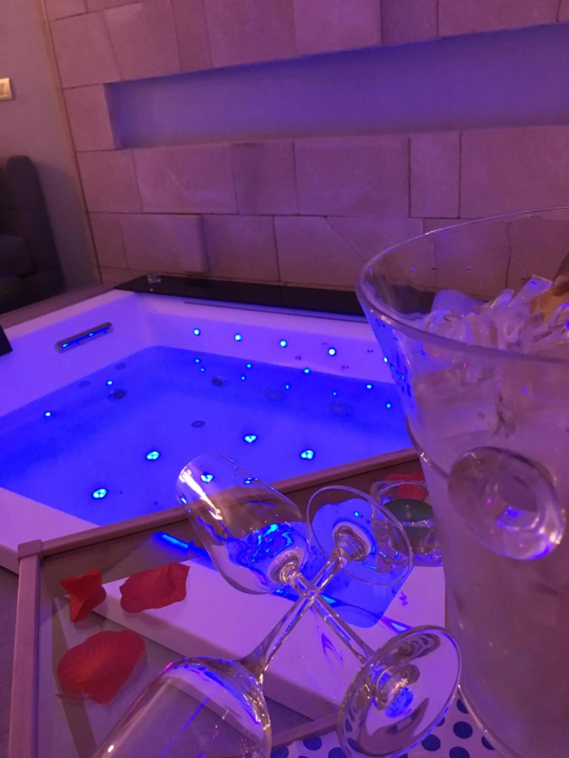 Hot Tub in Mater Aquae