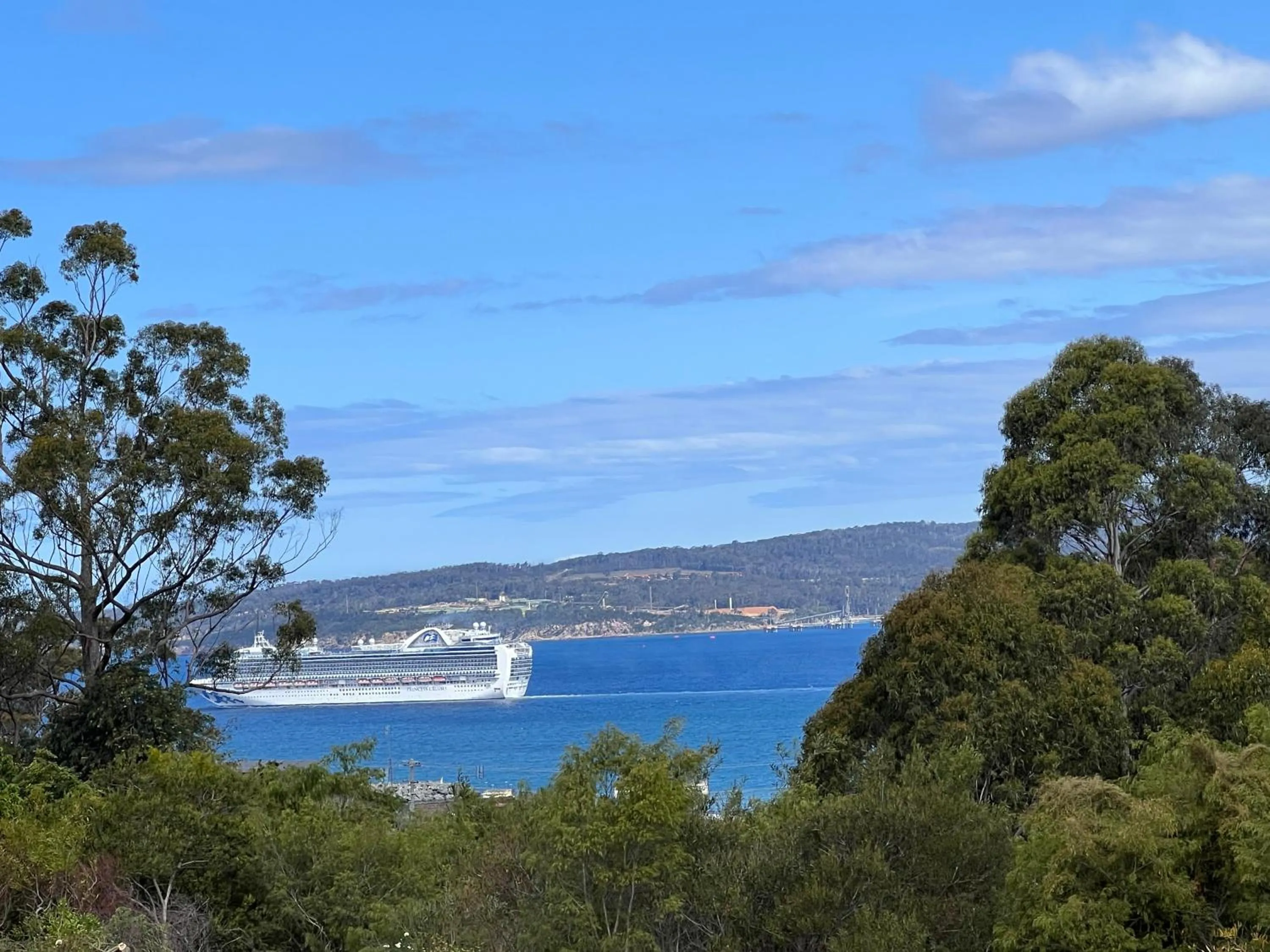 Property building in Bayview Motor Inn