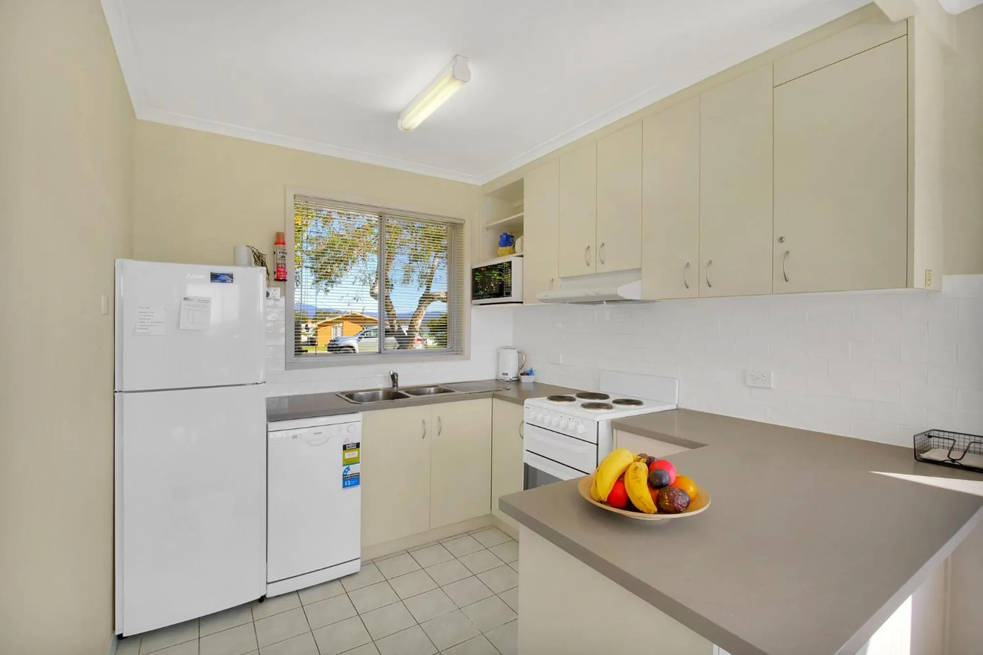 Kitchen or kitchenette in Eagle Heights Holiday Units