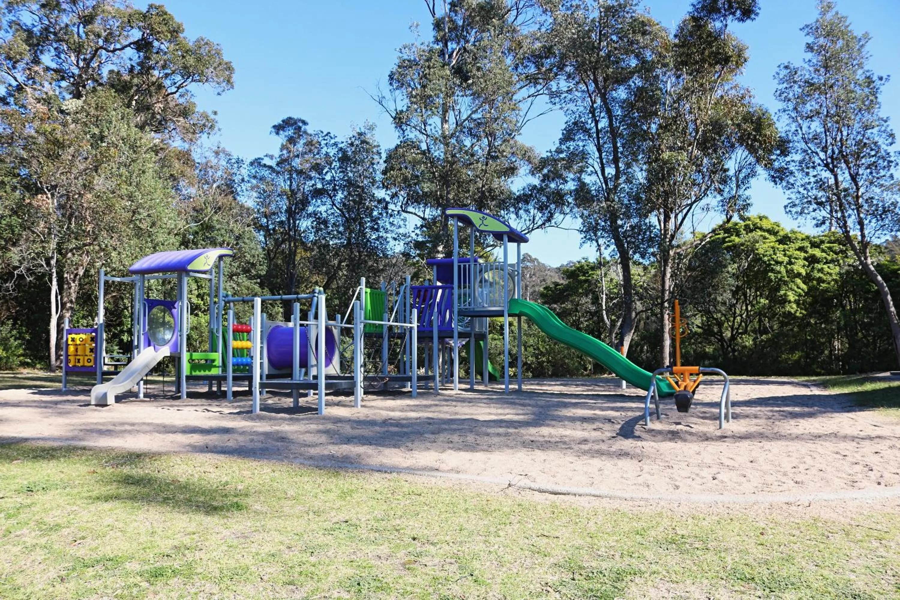 Children play ground in Eagle Heights Holiday Units
