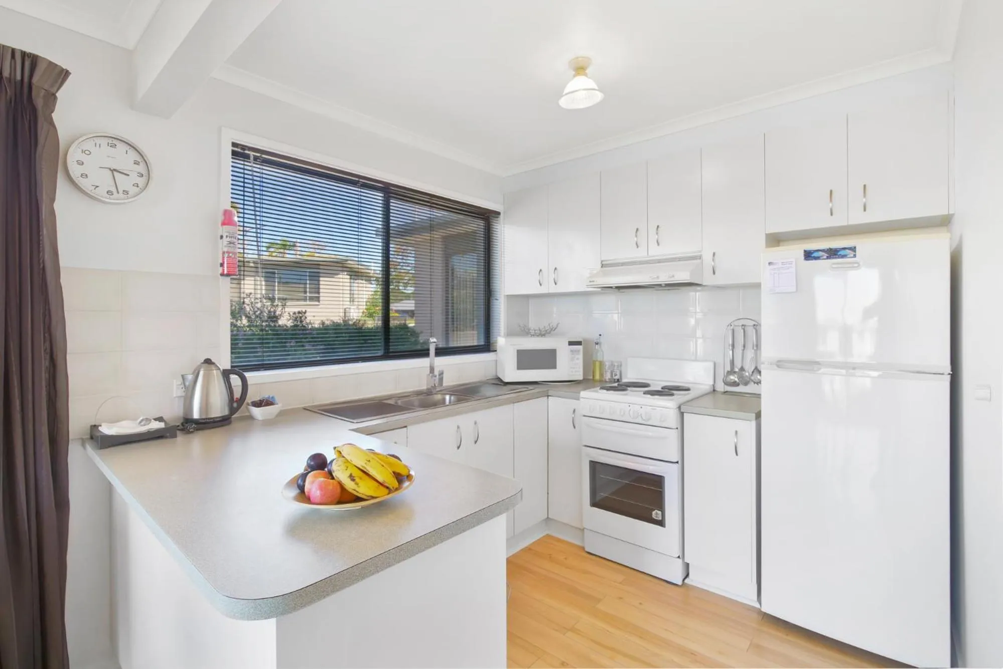 Kitchen or kitchenette in Eagle Heights Holiday Units