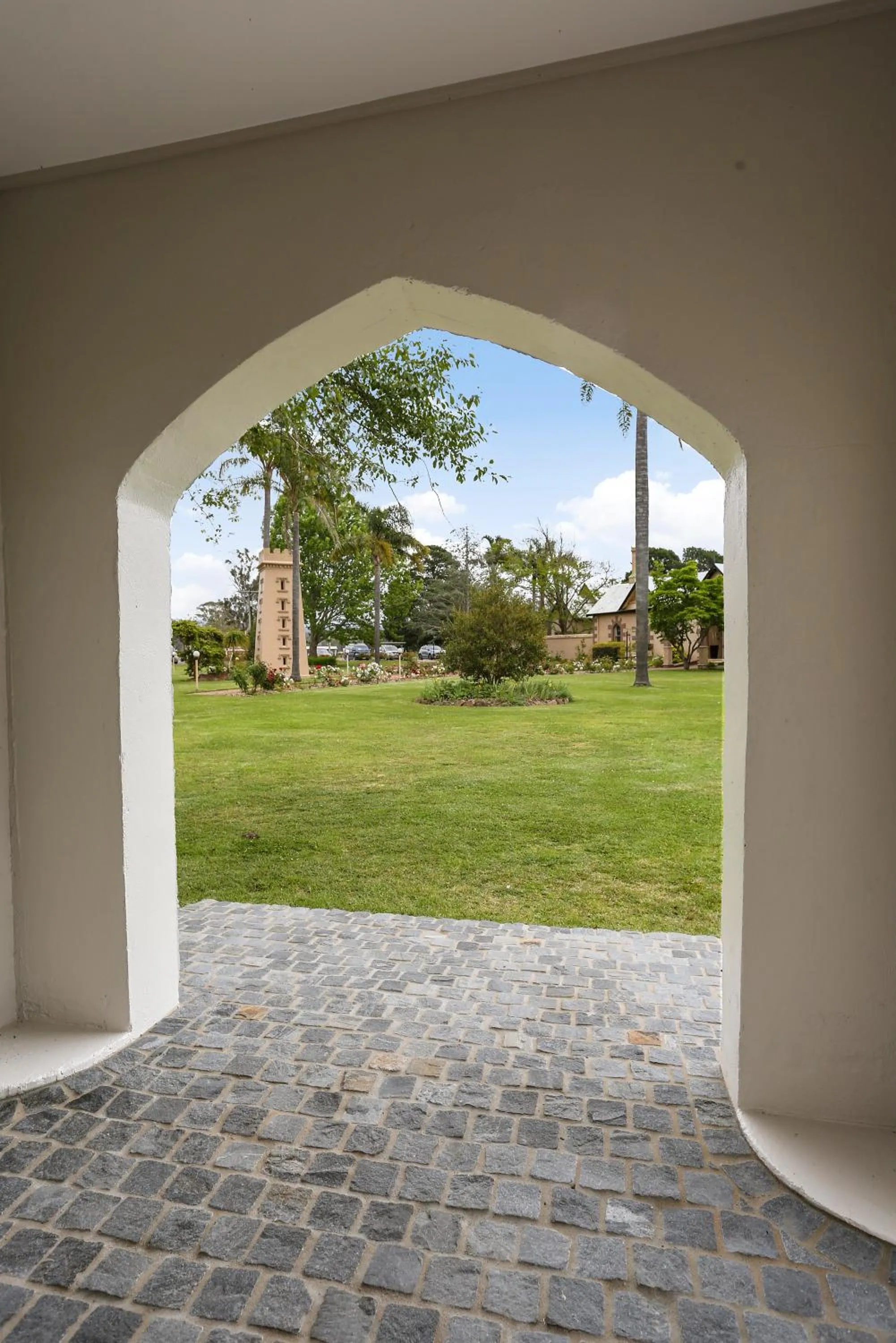 Garden in Seahorse Inn Hotel & Villas