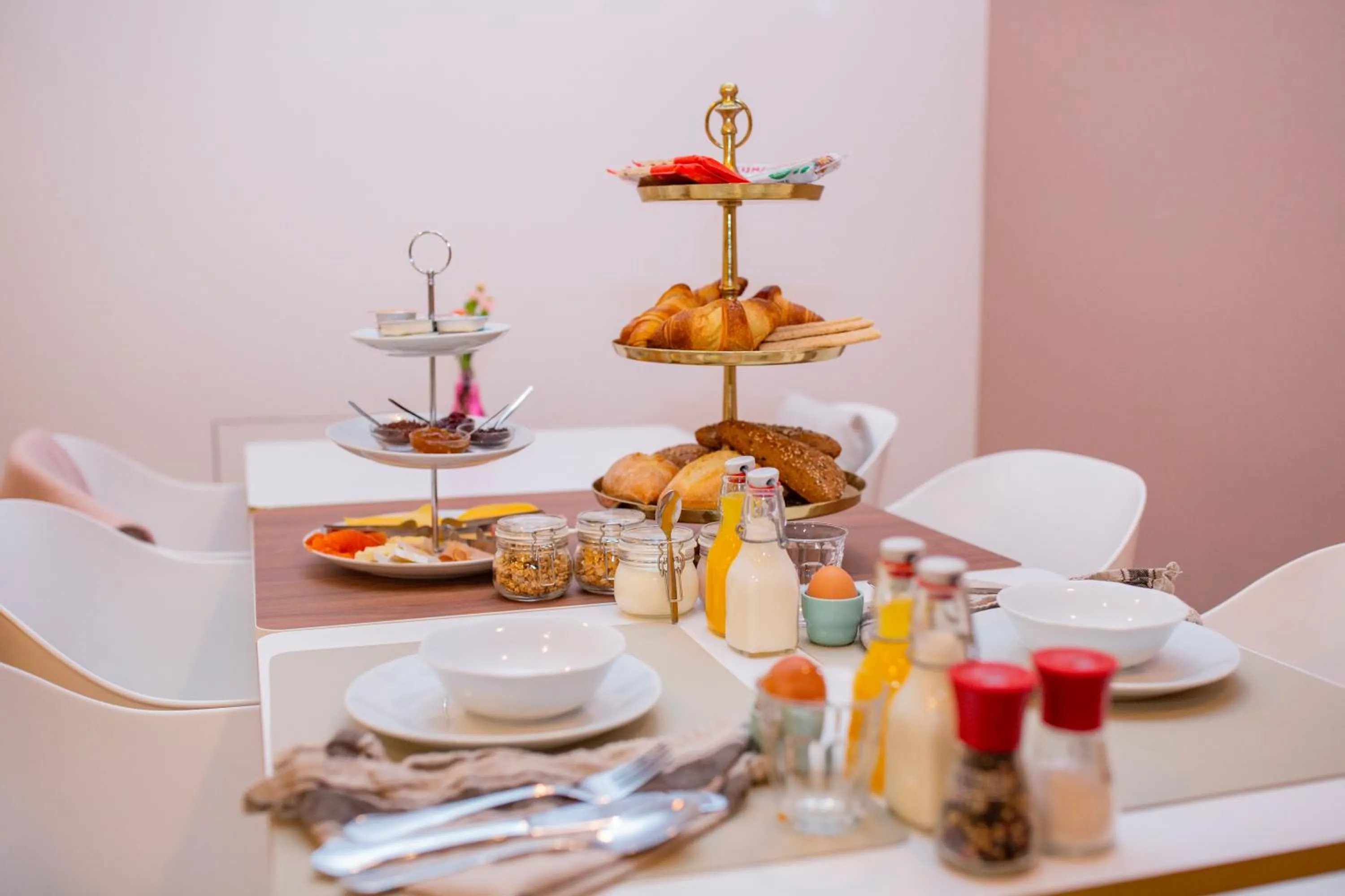 Breakfast in Stadsvilla Mout Rotterdam-Schiedam