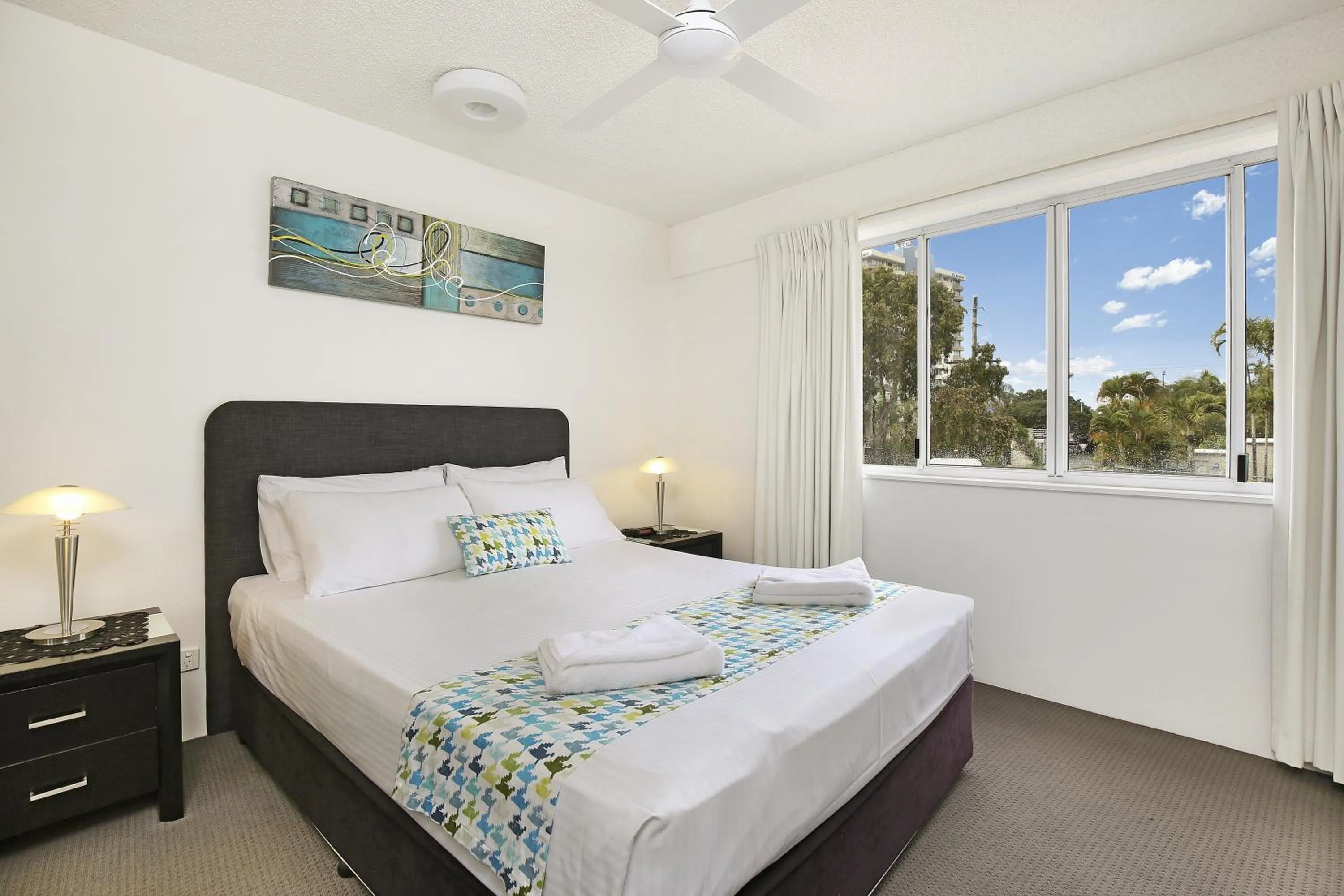 Bedroom, Bed in Beachside Mooloolaba