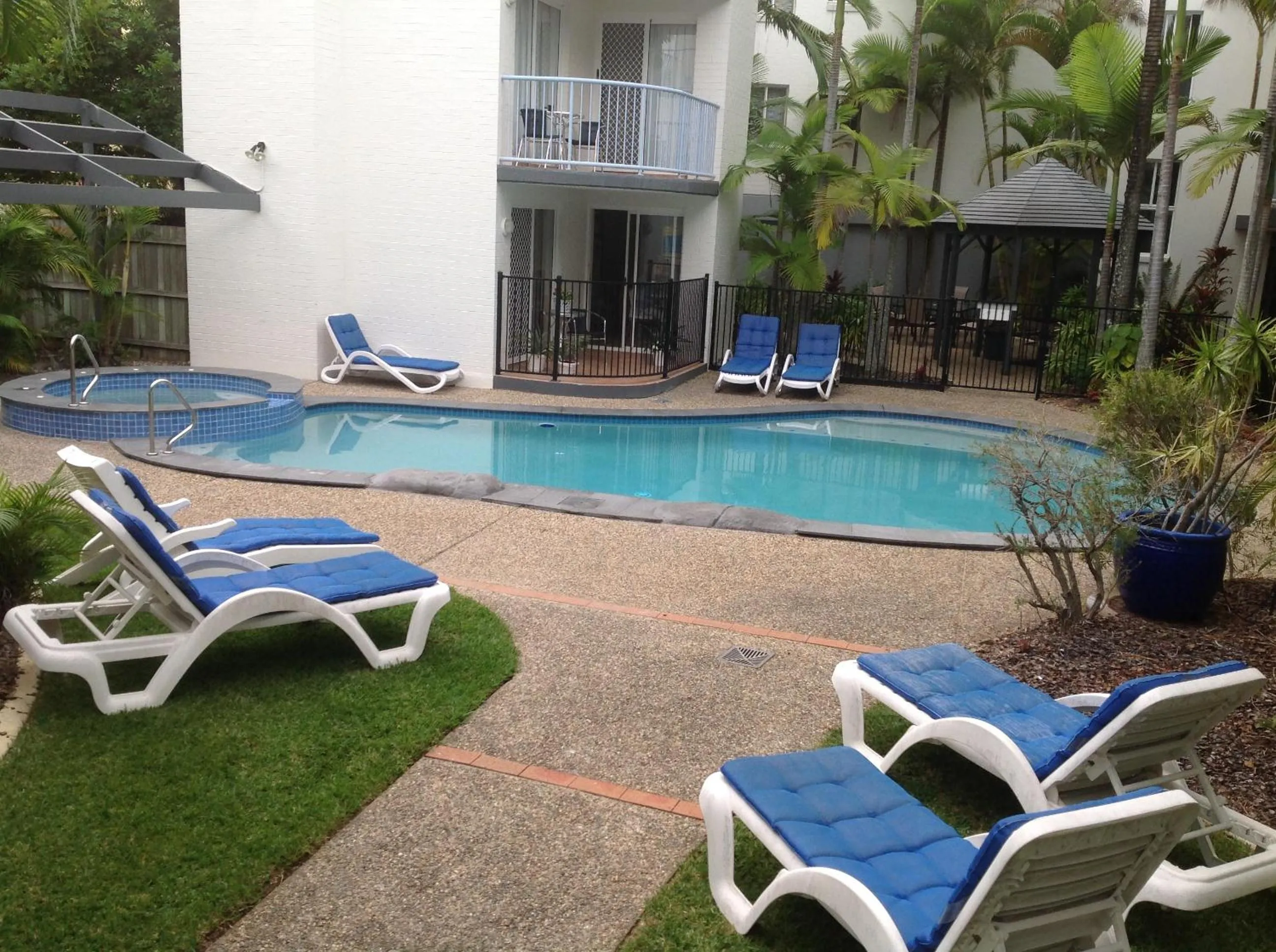 Pool view in Beachside Mooloolaba