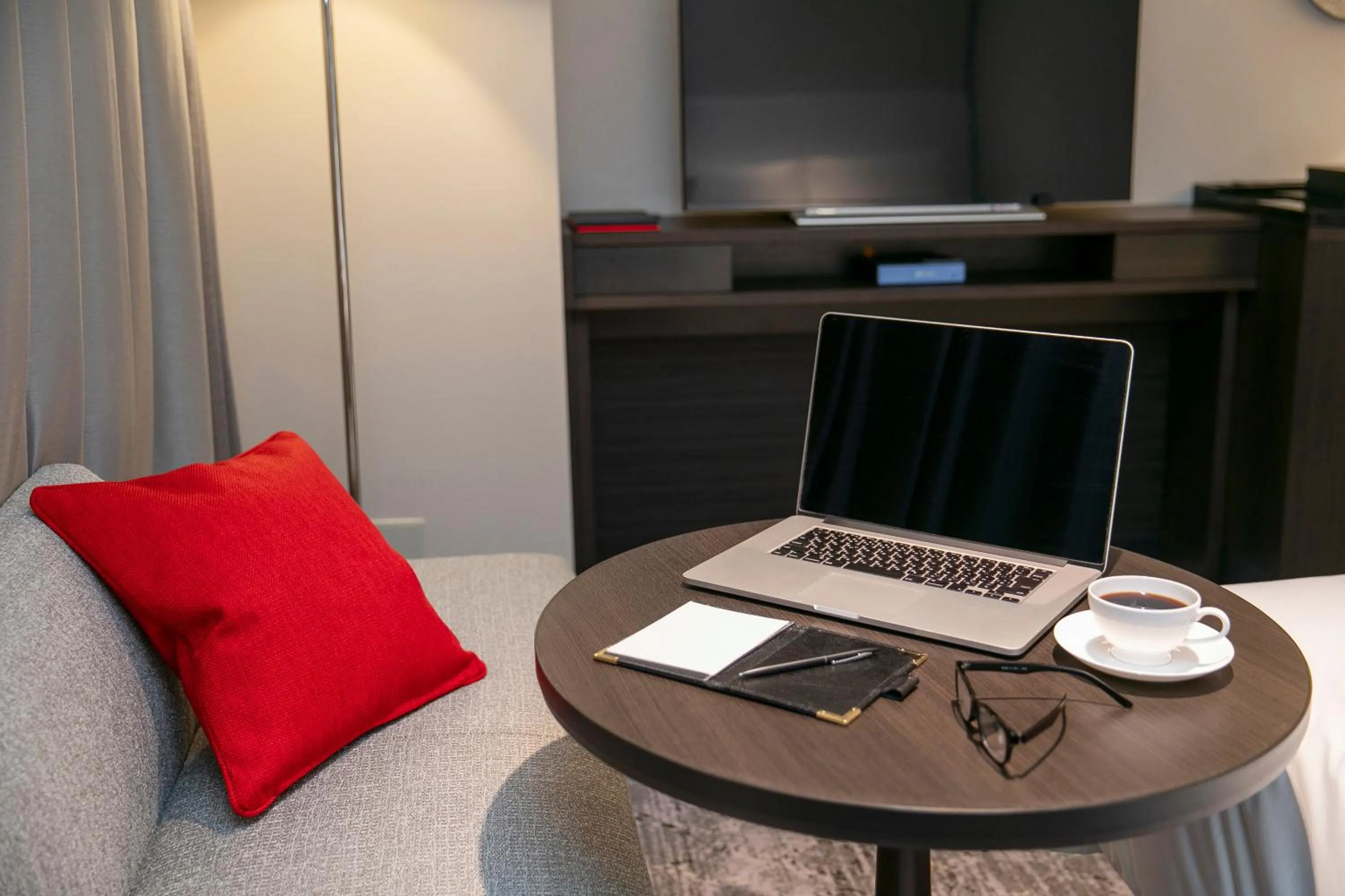 Photo of the whole room in Nagoya Tokyu Hotel