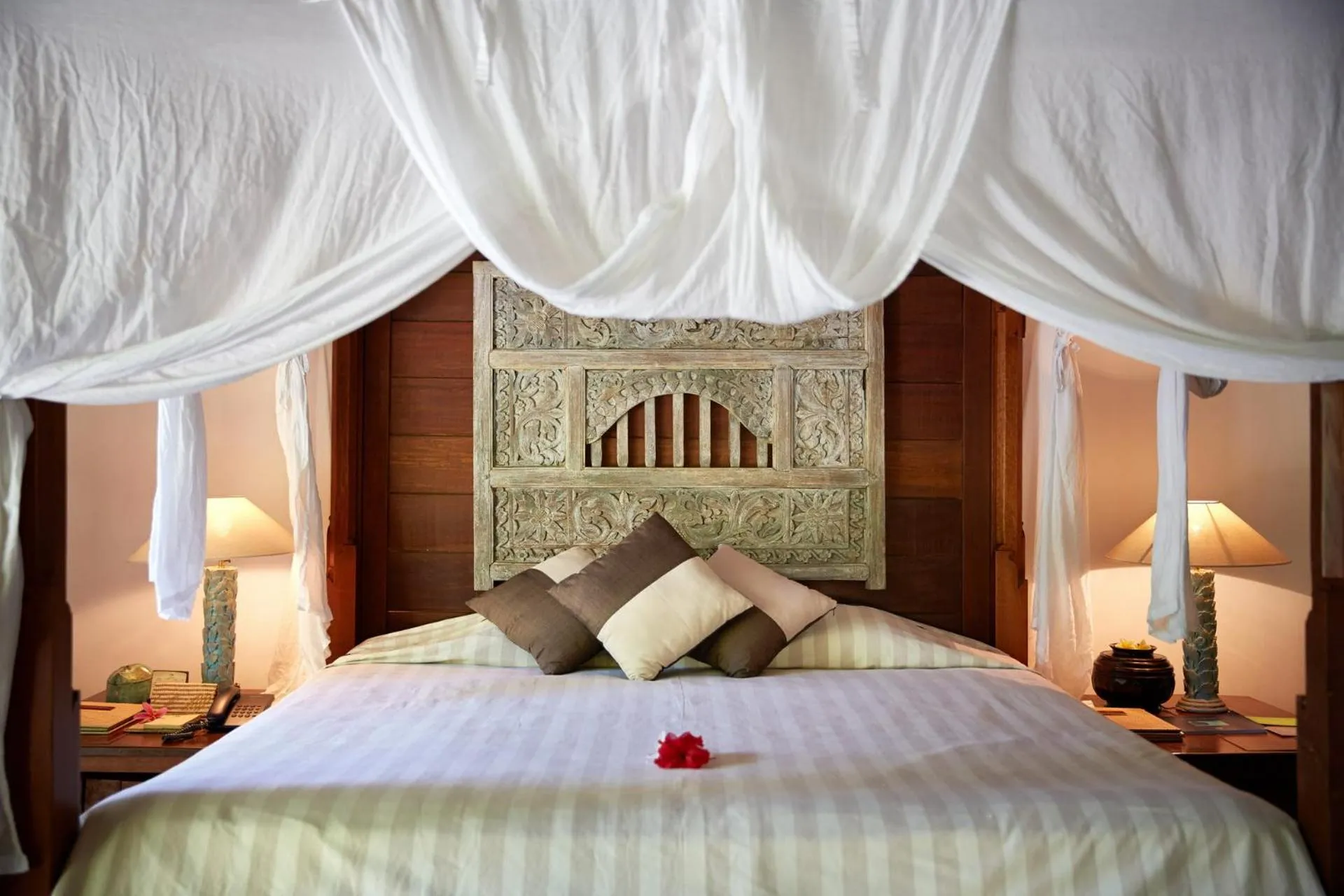 Bed in Visakha Sanur by Puri Signatures