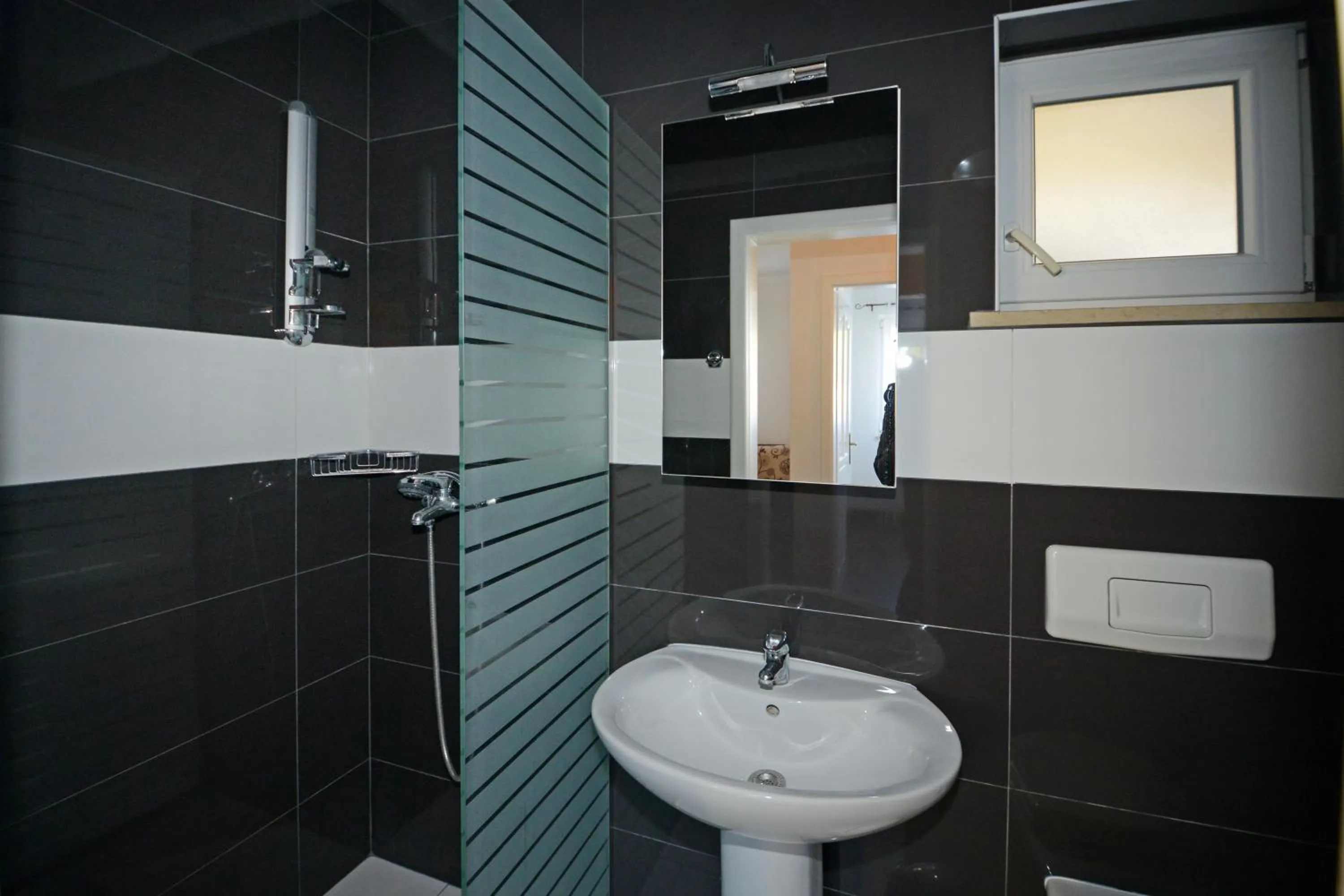 Bathroom in Villa Zare