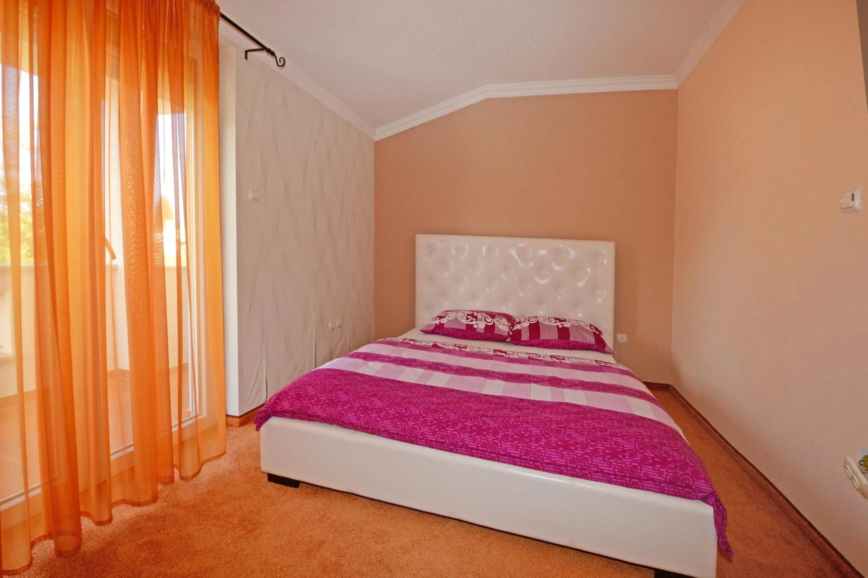 Bedroom, Bed in Villa Zare