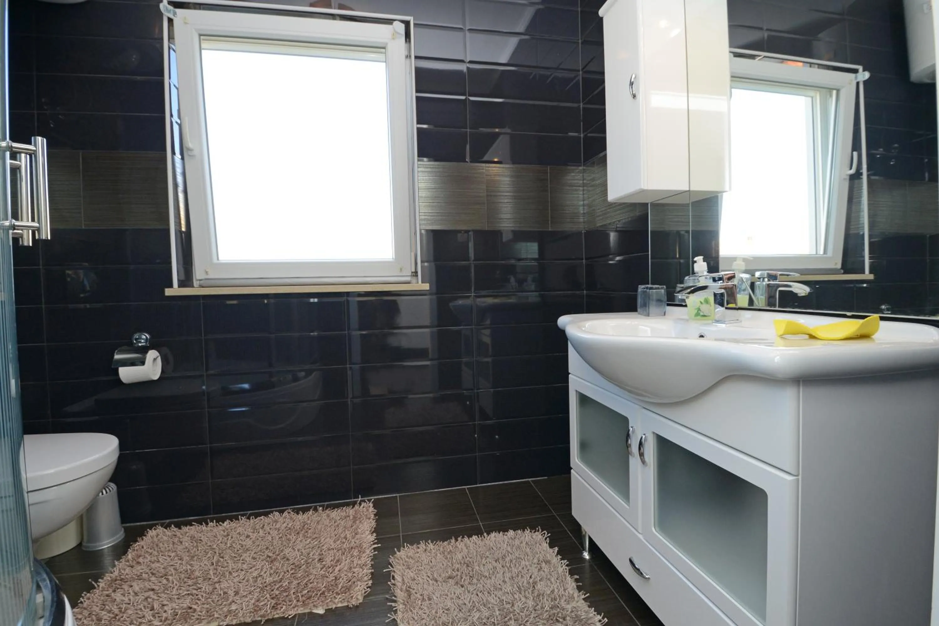 Bathroom in Villa Zare